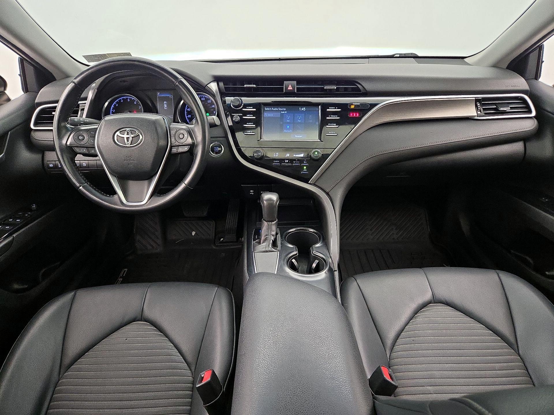 Thumbnail: 2018 Toyota Camry - 9