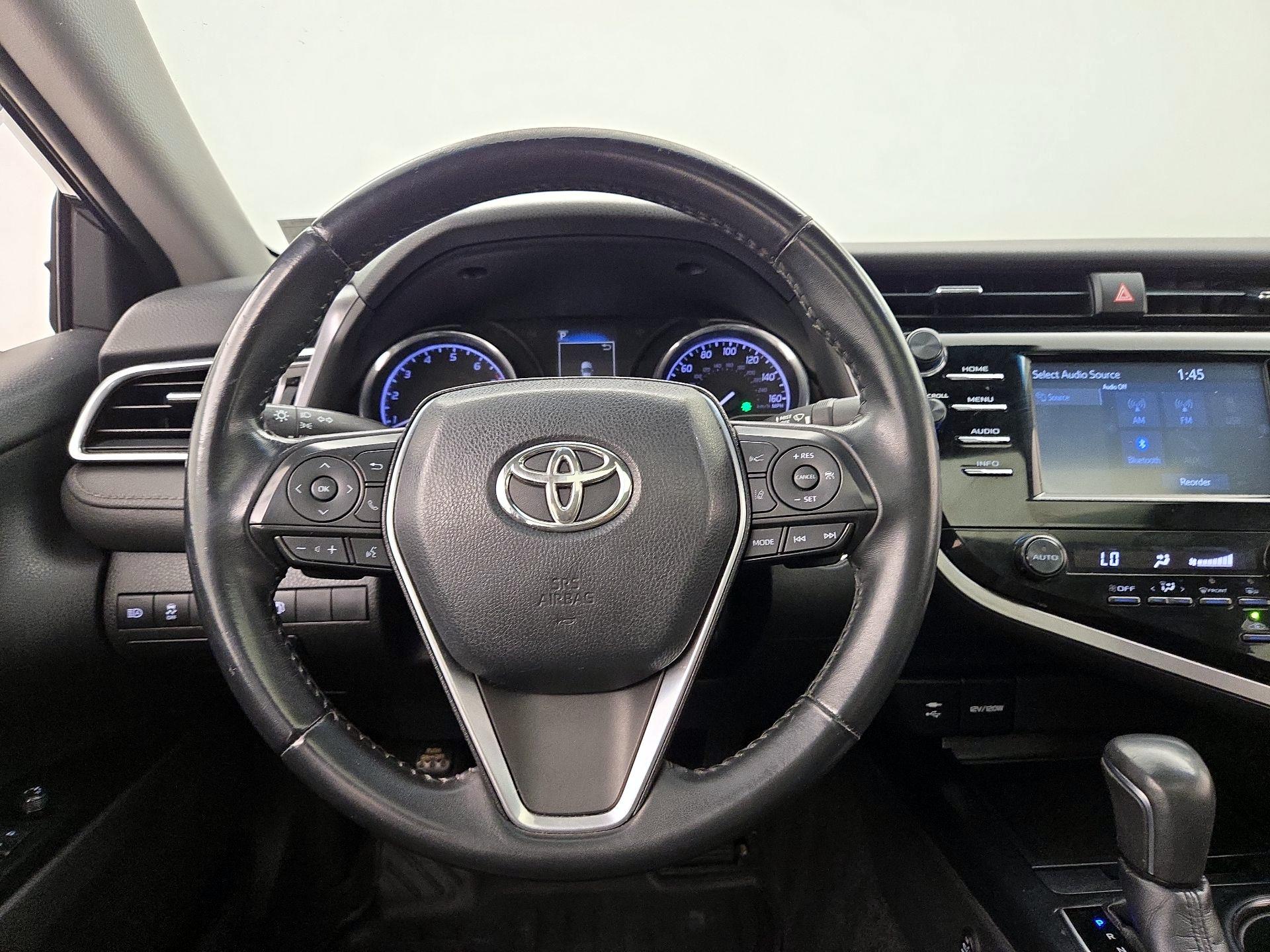 Thumbnail: 2018 Toyota Camry - 10