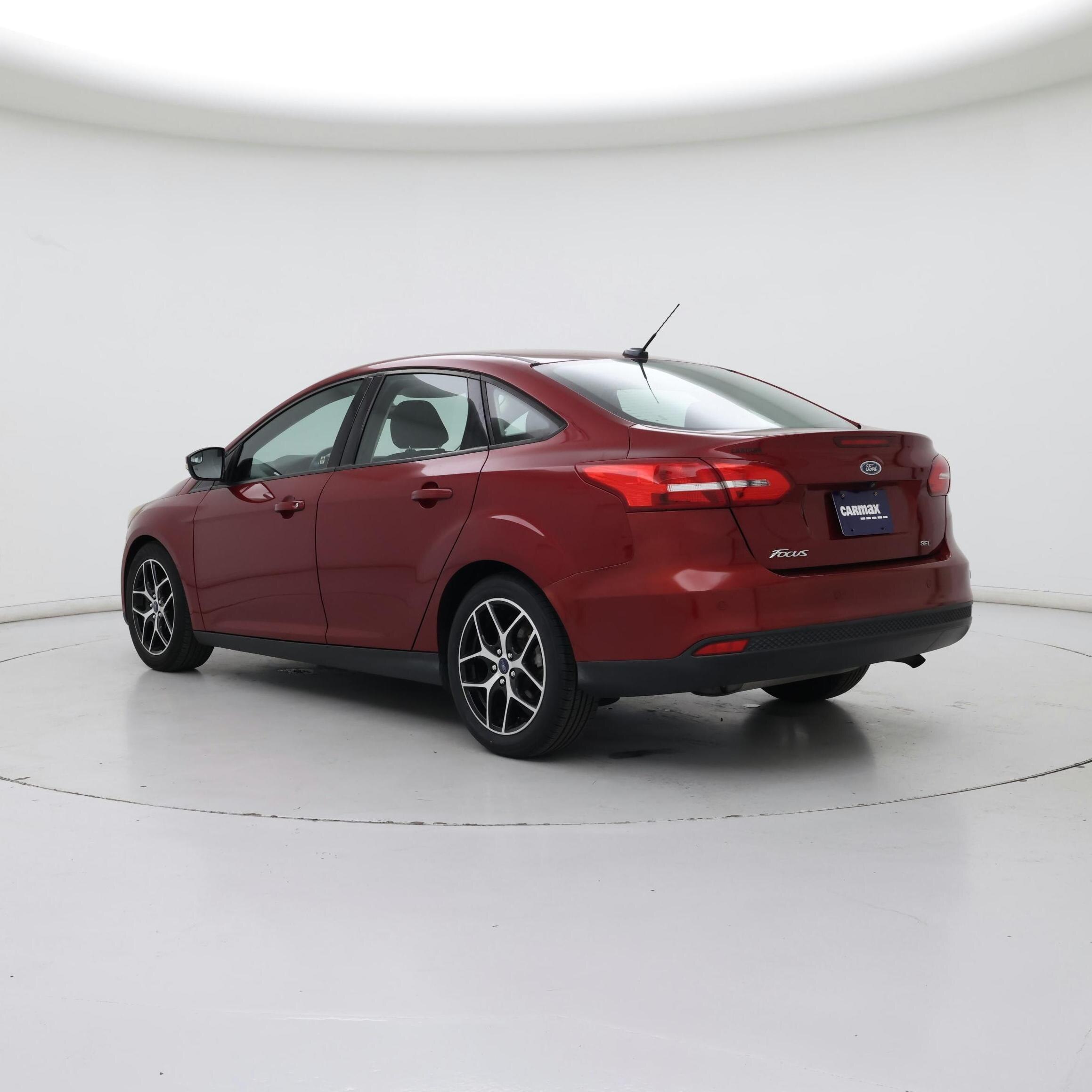 Thumbnail: 2017 Ford Focus - 2