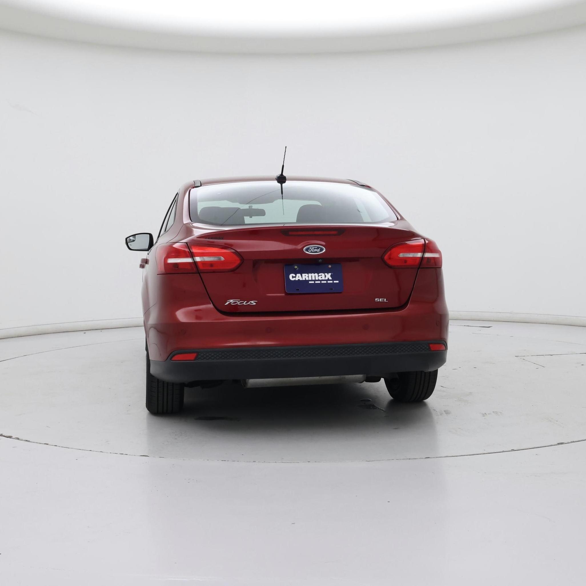 Thumbnail: 2017 Ford Focus - 6