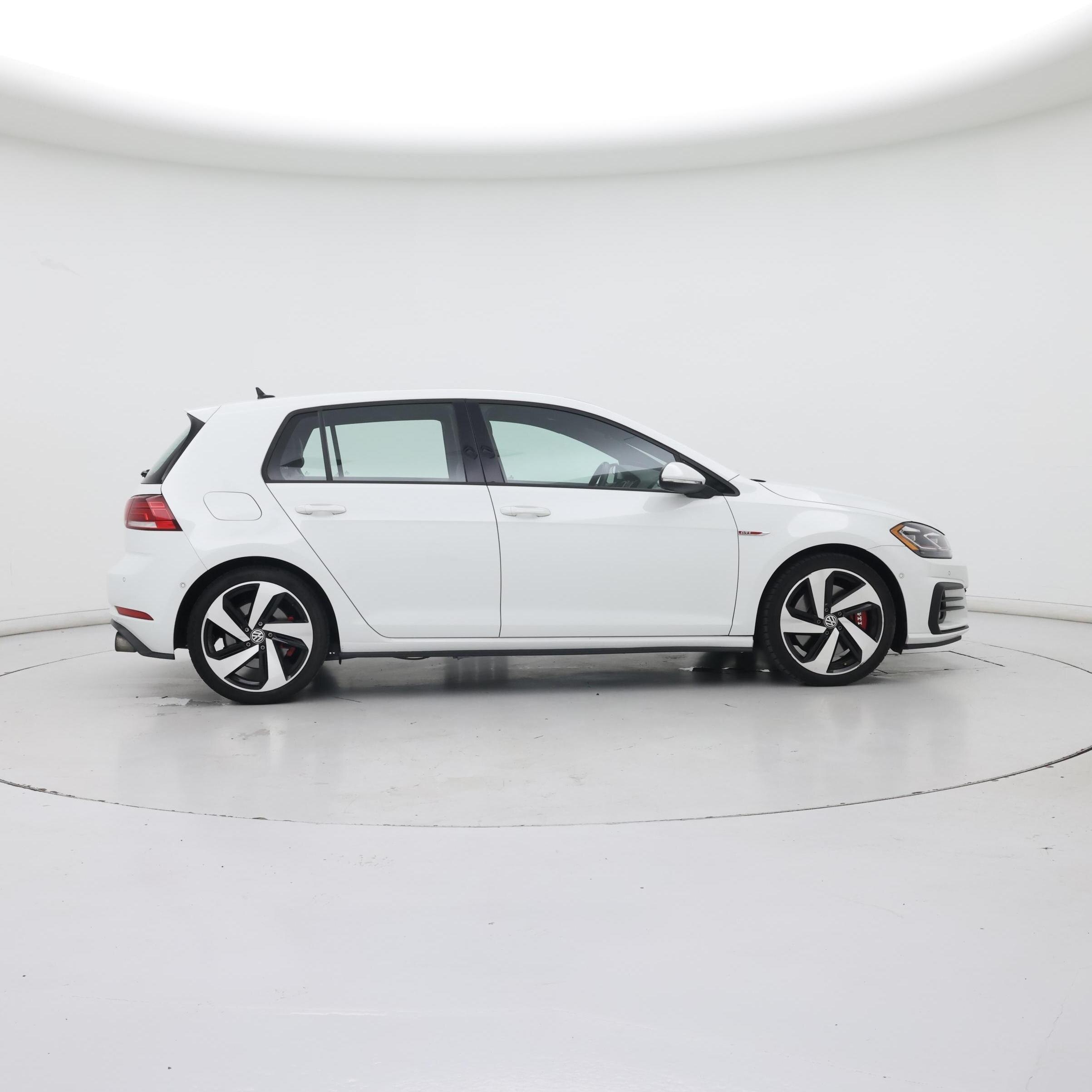 Thumbnail: 2018 Volkswagen Golf - 7