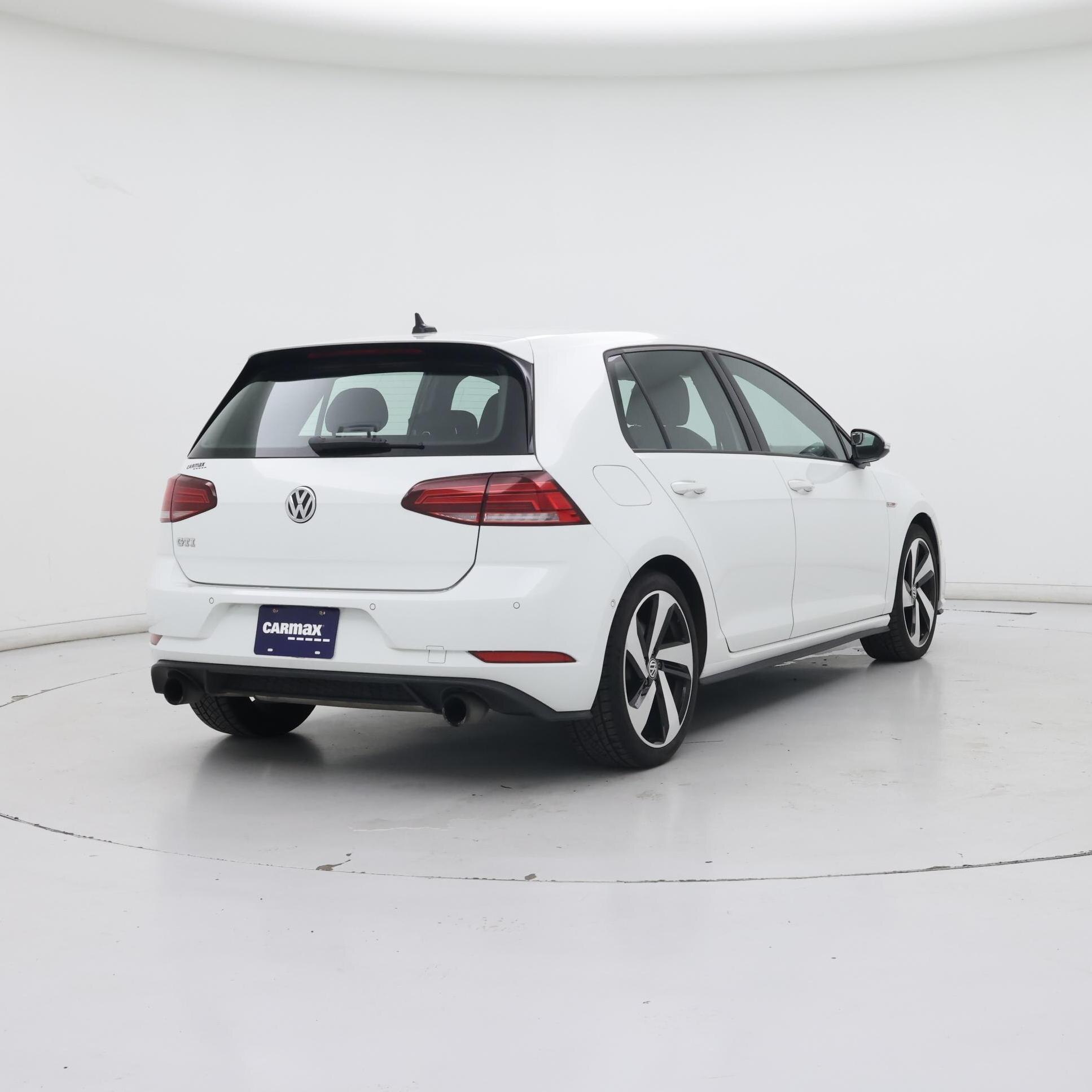 Thumbnail: 2018 Volkswagen Golf - 8