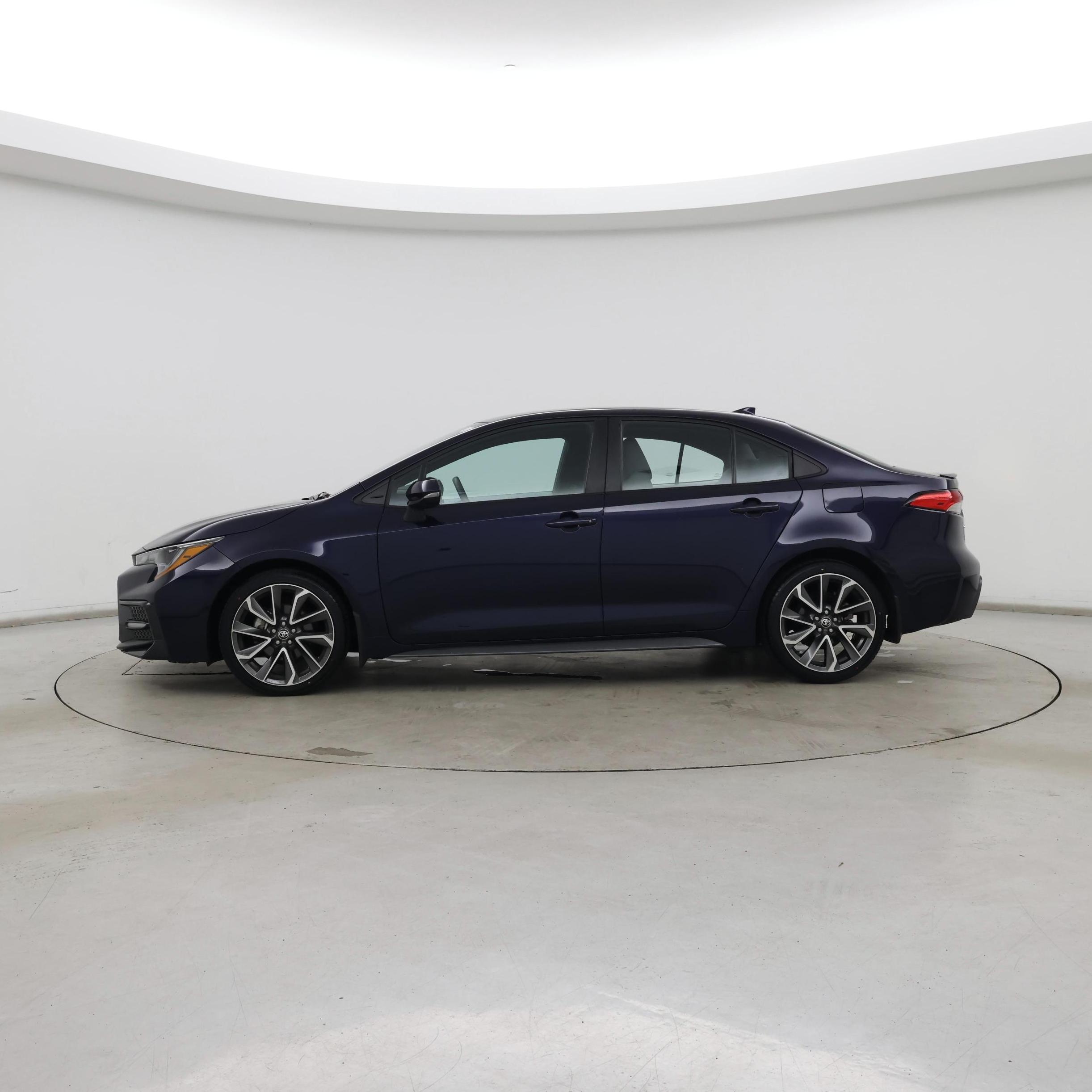 Thumbnail: 2022 Toyota Corolla - 3