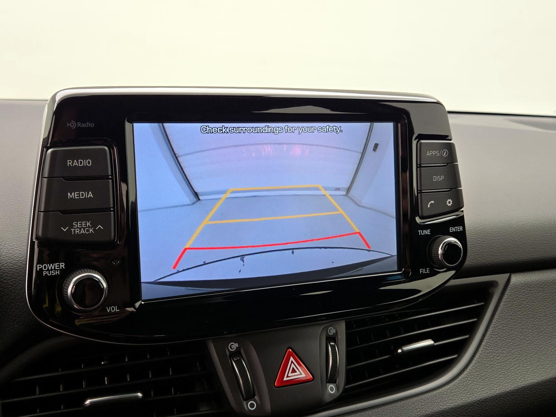 Thumbnail: 2018 Hyundai Elantra - 14