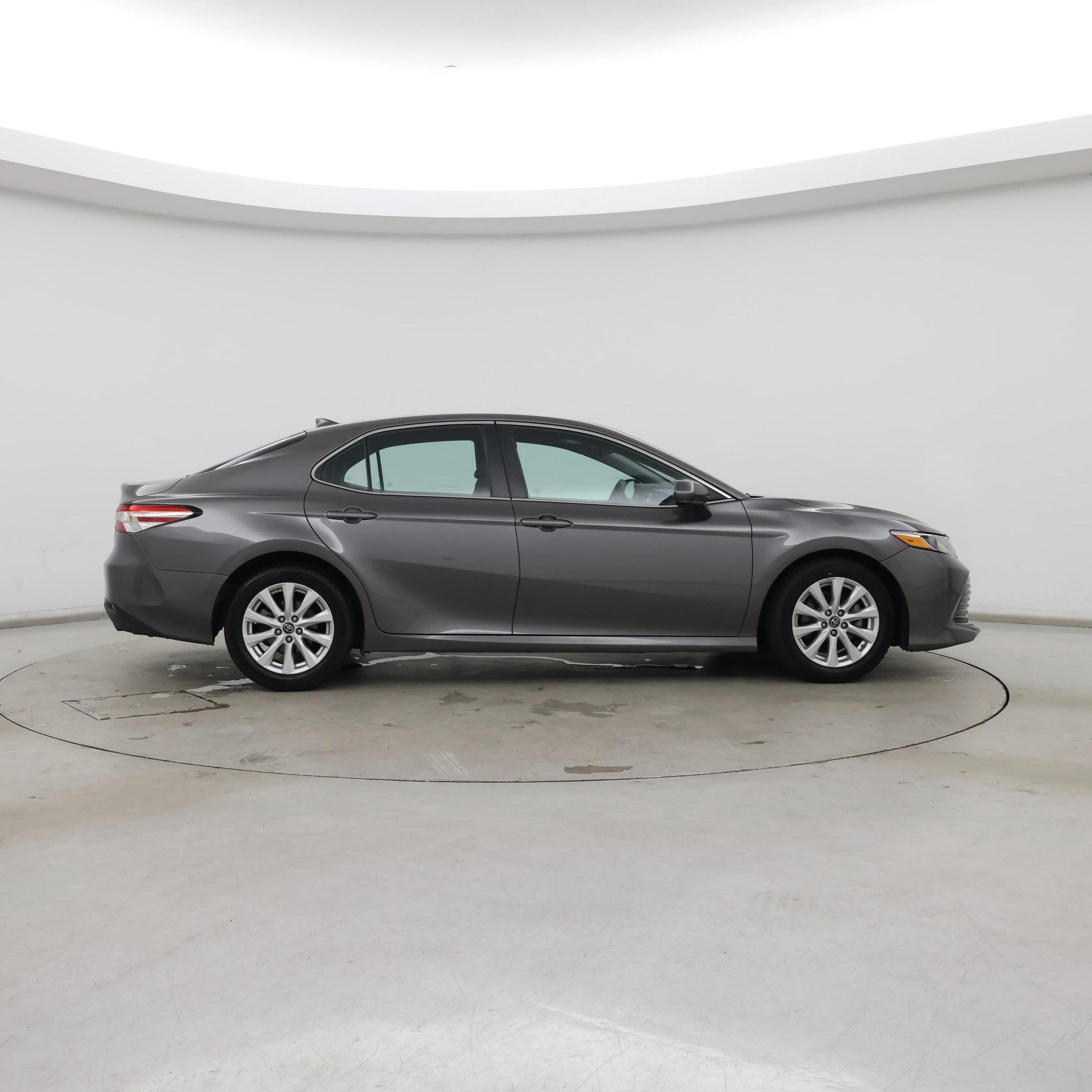 Thumbnail: 2019 Toyota Camry - 7