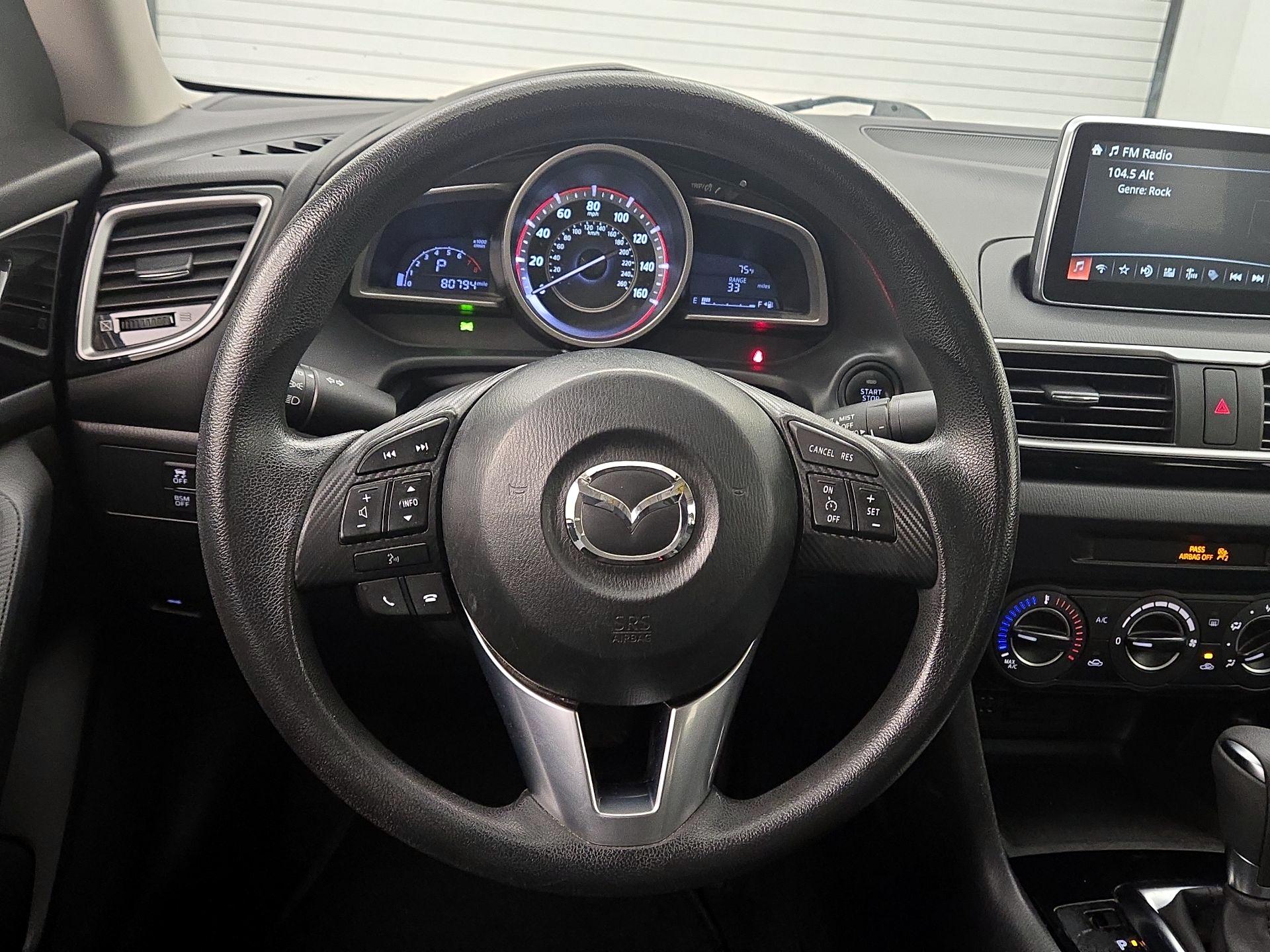 Thumbnail: 2016 Mazda Mazda3 - 10