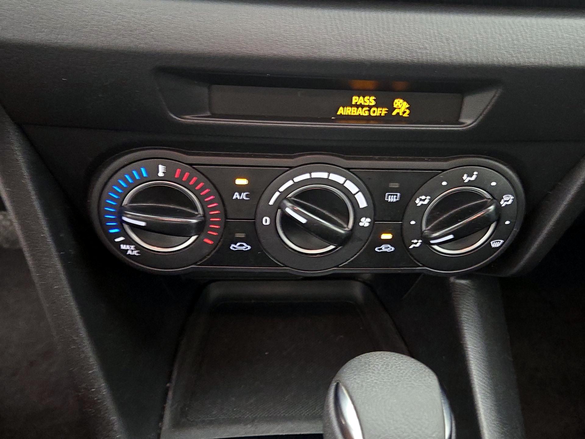 Thumbnail: 2016 Mazda Mazda3 - 15