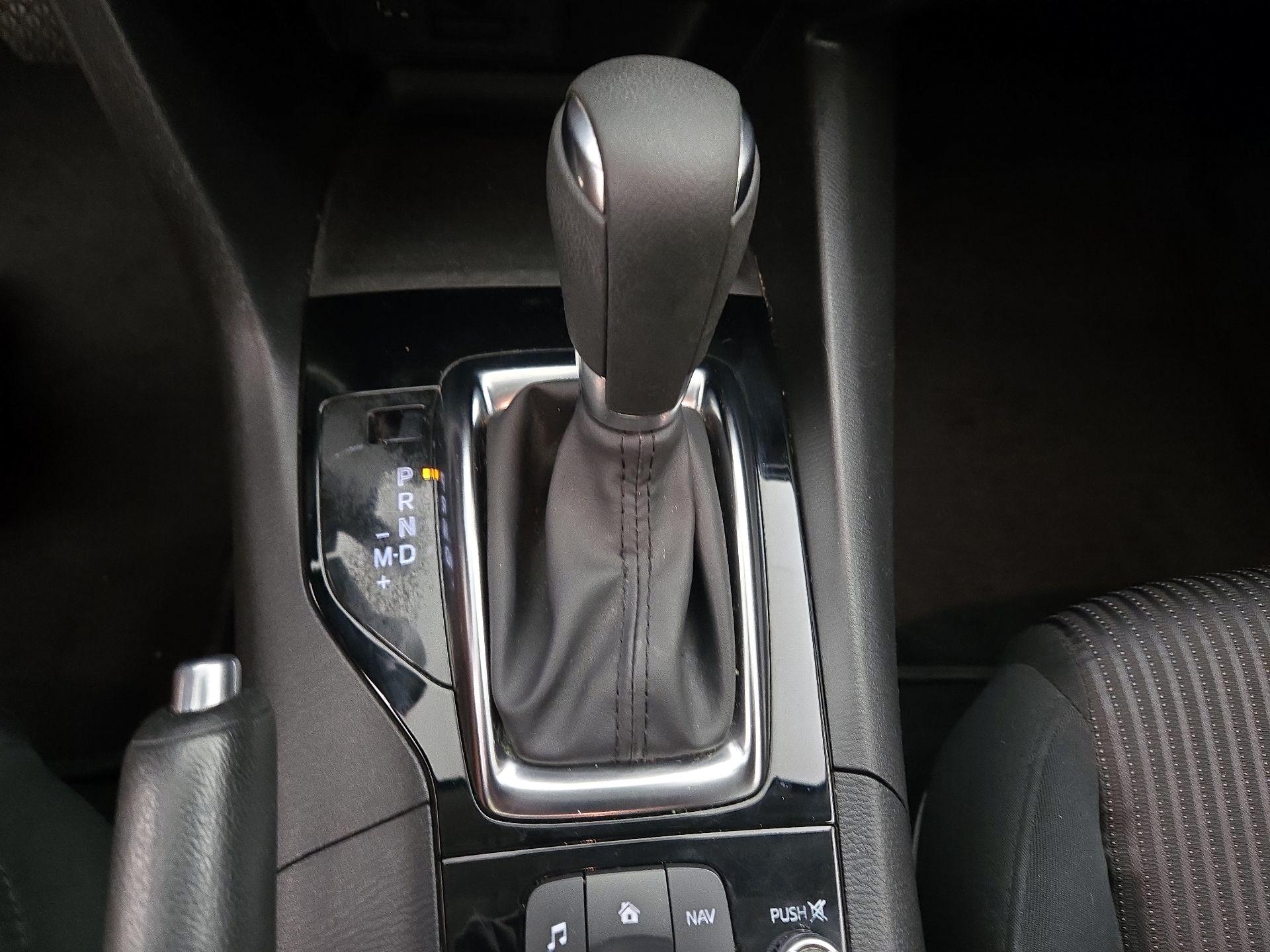 Thumbnail: 2016 Mazda Mazda3 - 16