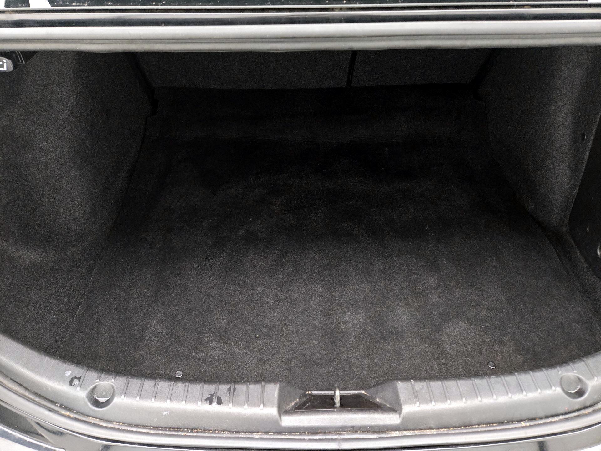 Thumbnail: 2016 Mazda Mazda3 - 18