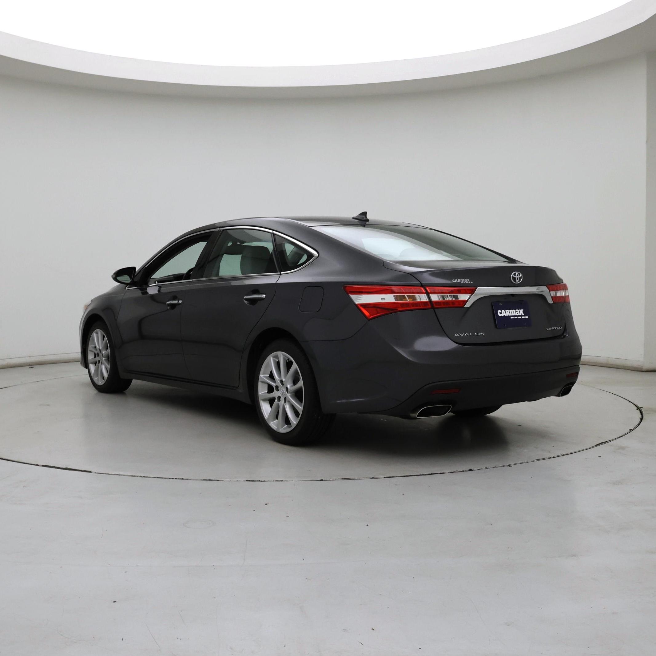 Thumbnail: 2013 Toyota Avalon - 2