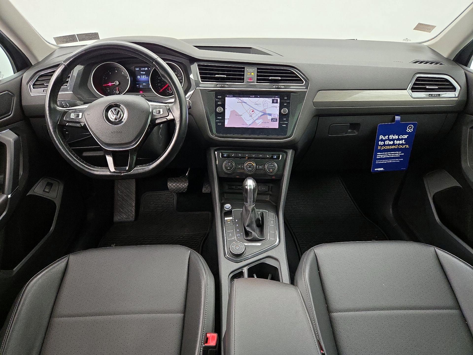 Thumbnail: 2018 Volkswagen Tiguan - 9
