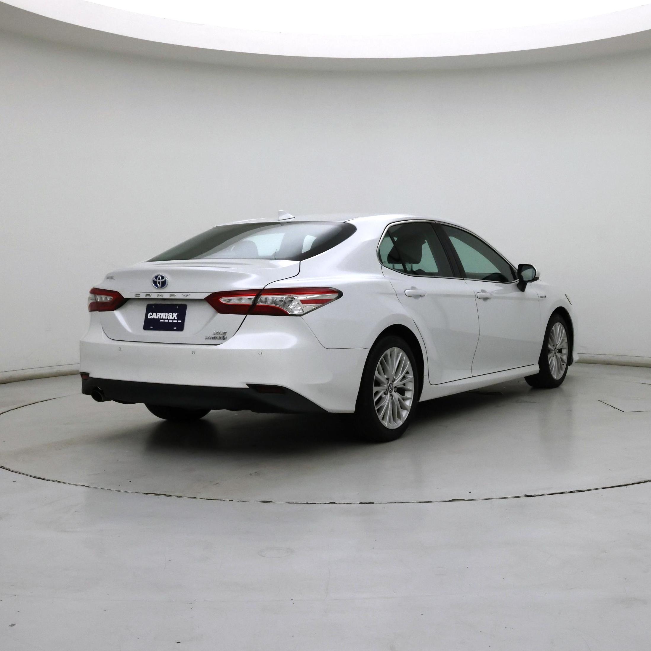 Thumbnail: 2018 Toyota Camry - 8