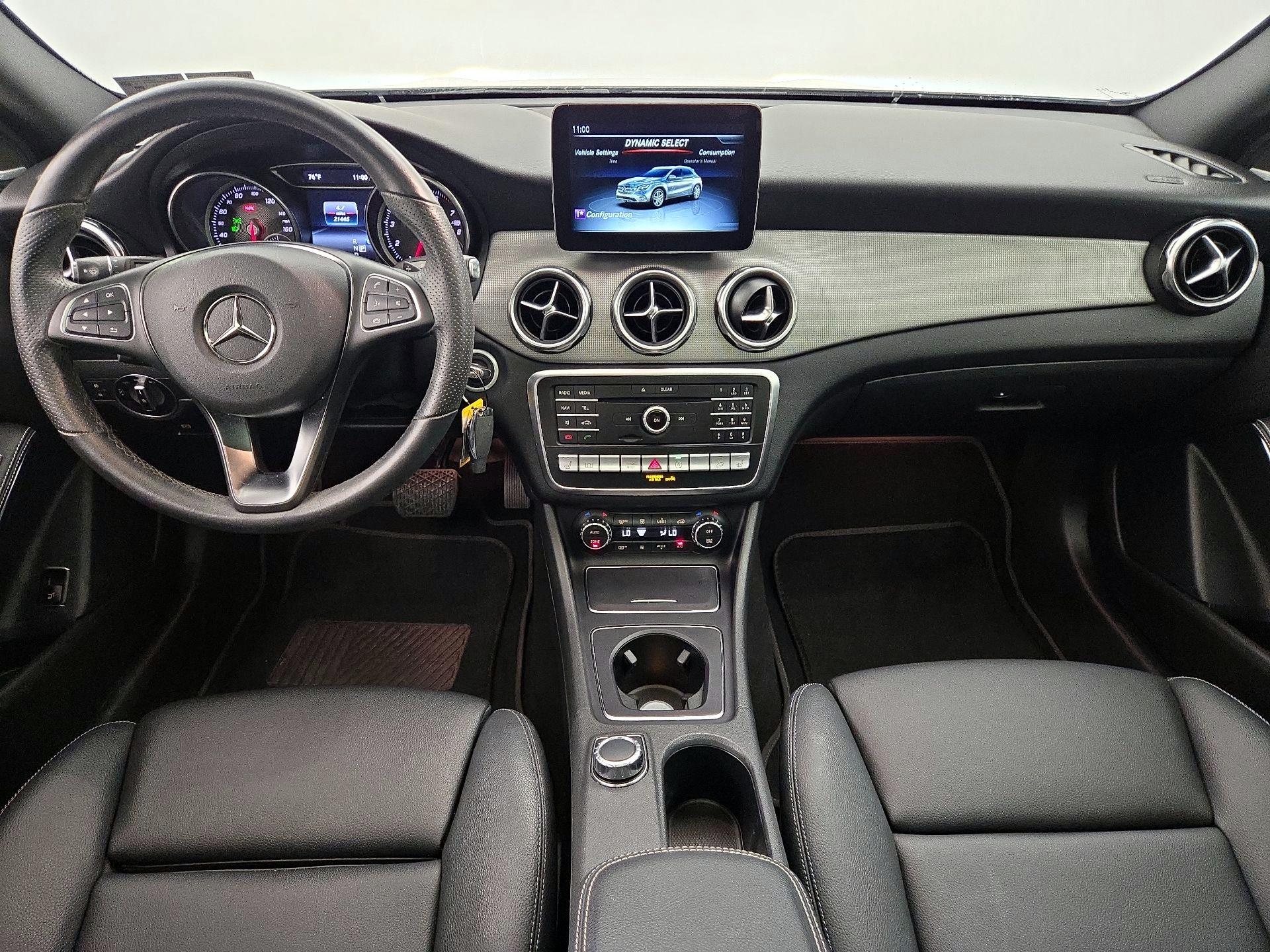 Thumbnail: 2019 Mercedes-Benz GLA - 9