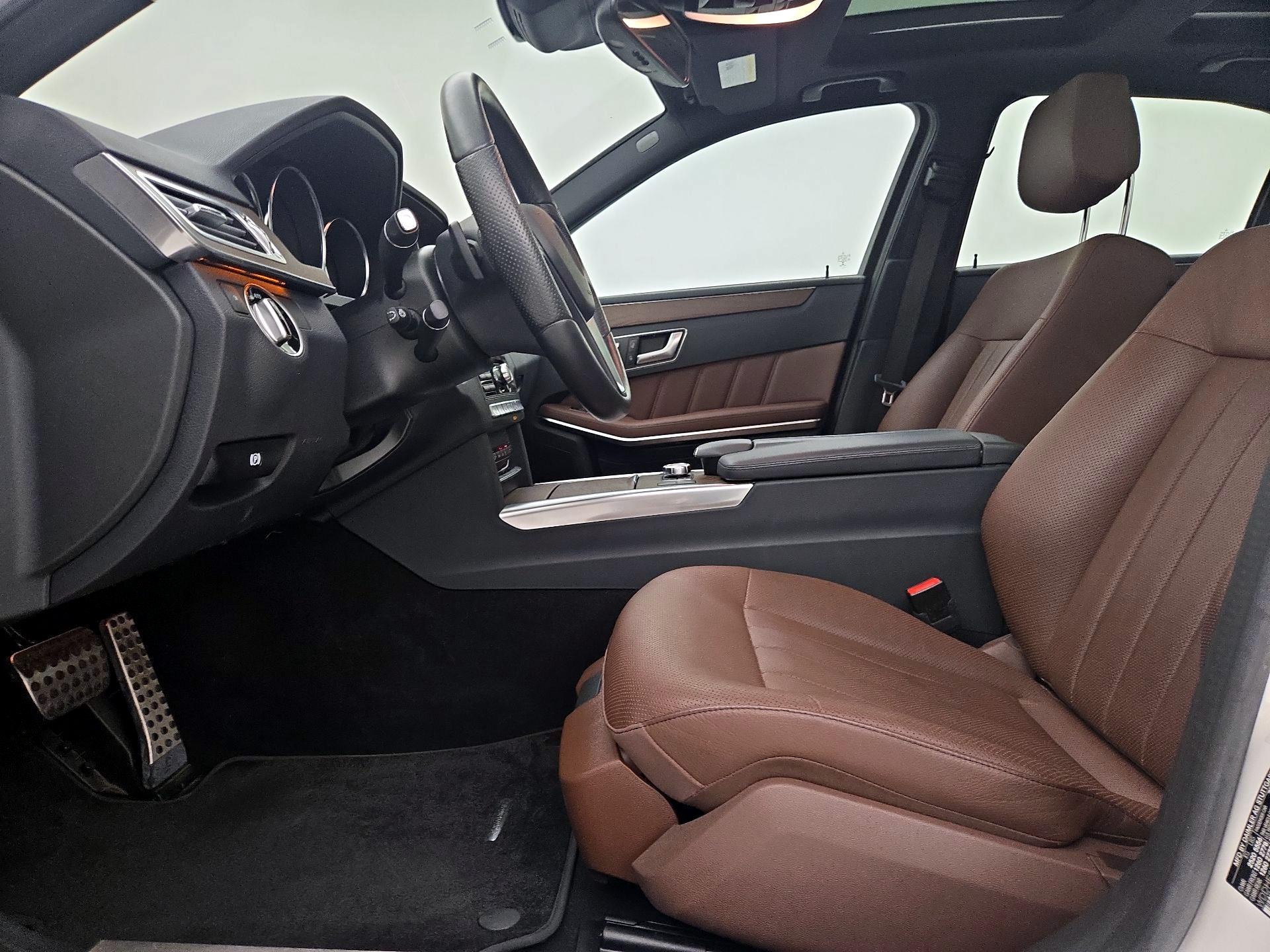 Thumbnail: 2014 Mercedes-Benz E-Class - 11