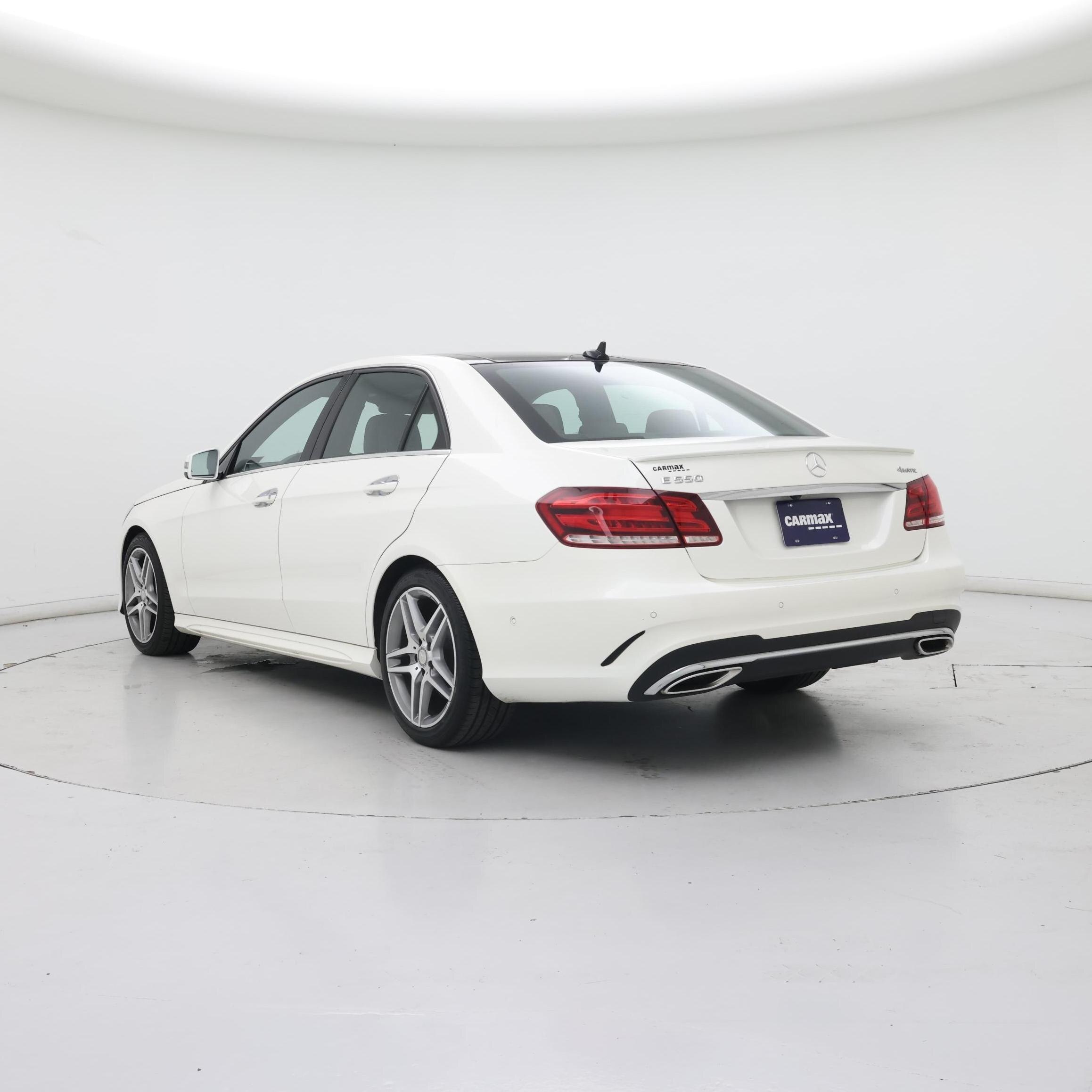 Thumbnail: 2014 Mercedes-Benz E-Class - 2