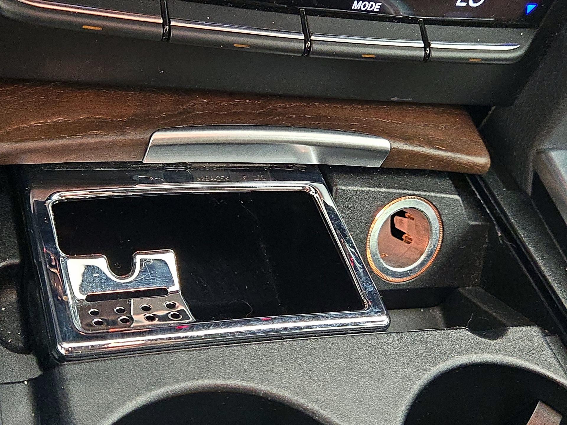 Thumbnail: 2014 Mercedes-Benz E-Class - 19