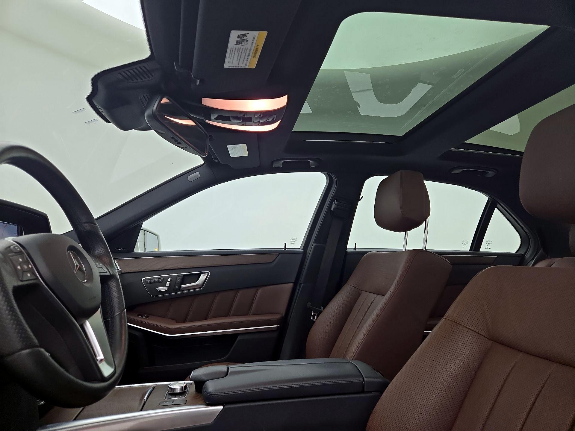 Thumbnail: 2014 Mercedes-Benz E-Class - 20