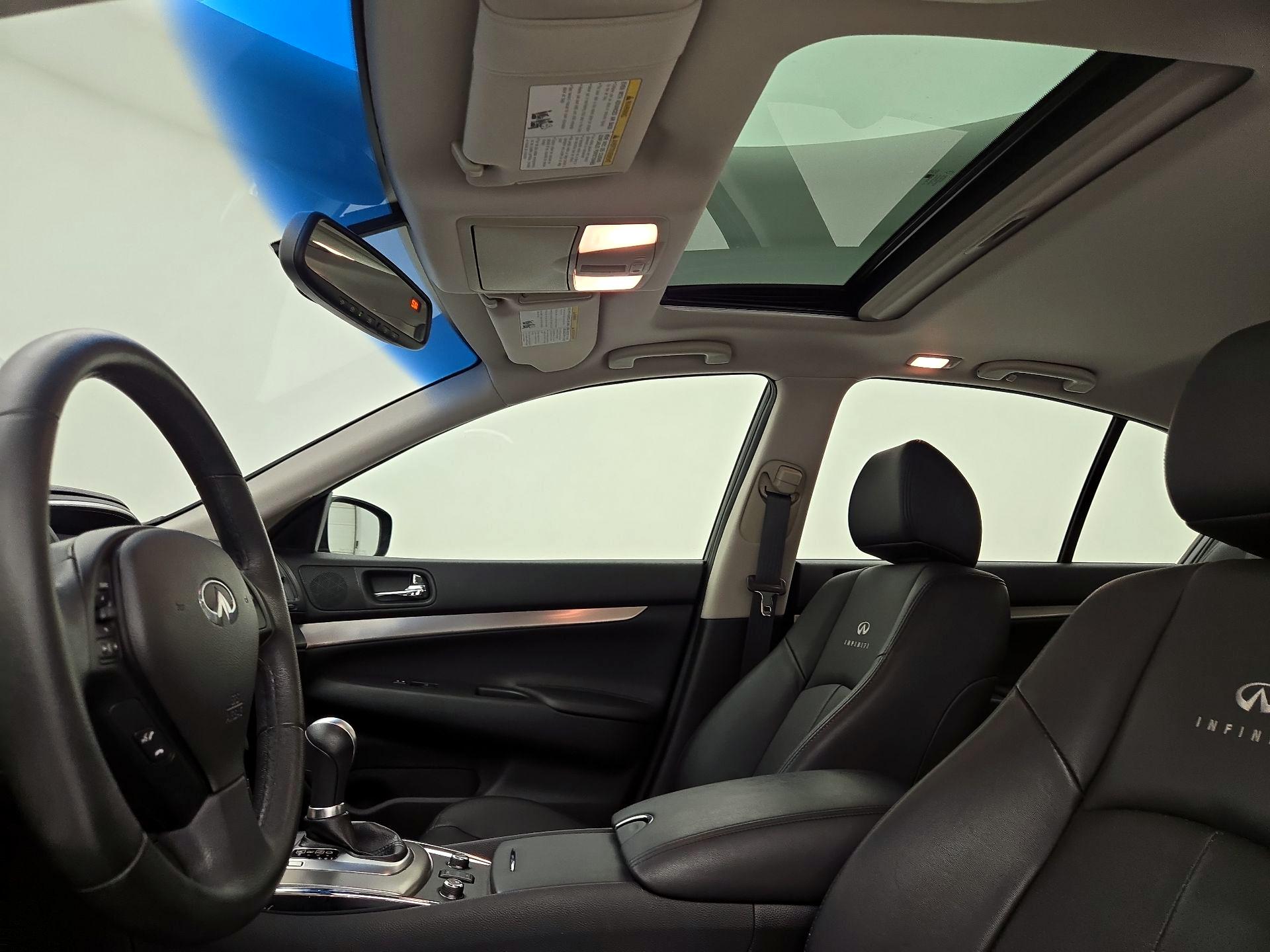 Thumbnail: 2013 INFINITI G37 - 18