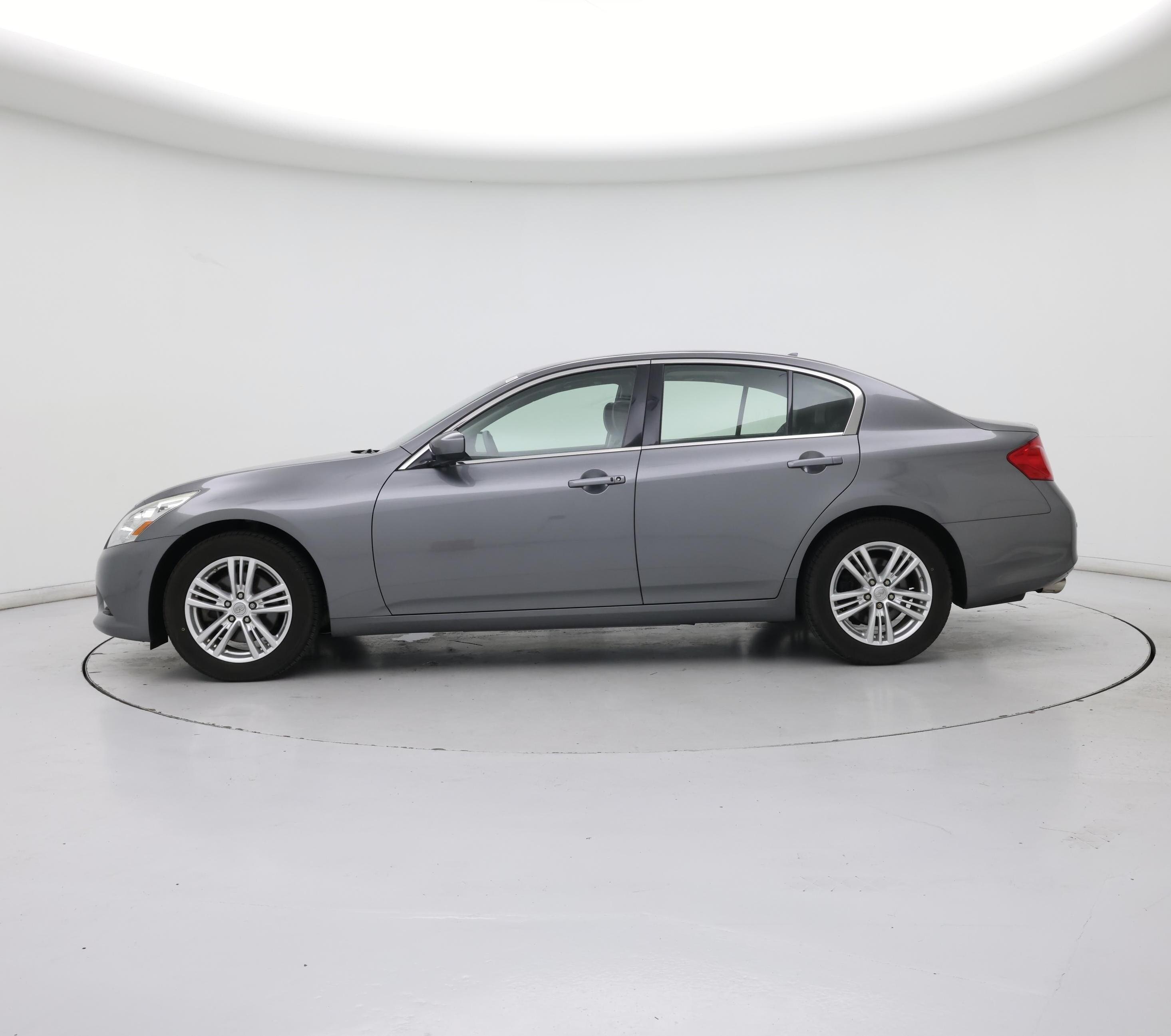 Thumbnail: 2013 INFINITI G37 - 3
