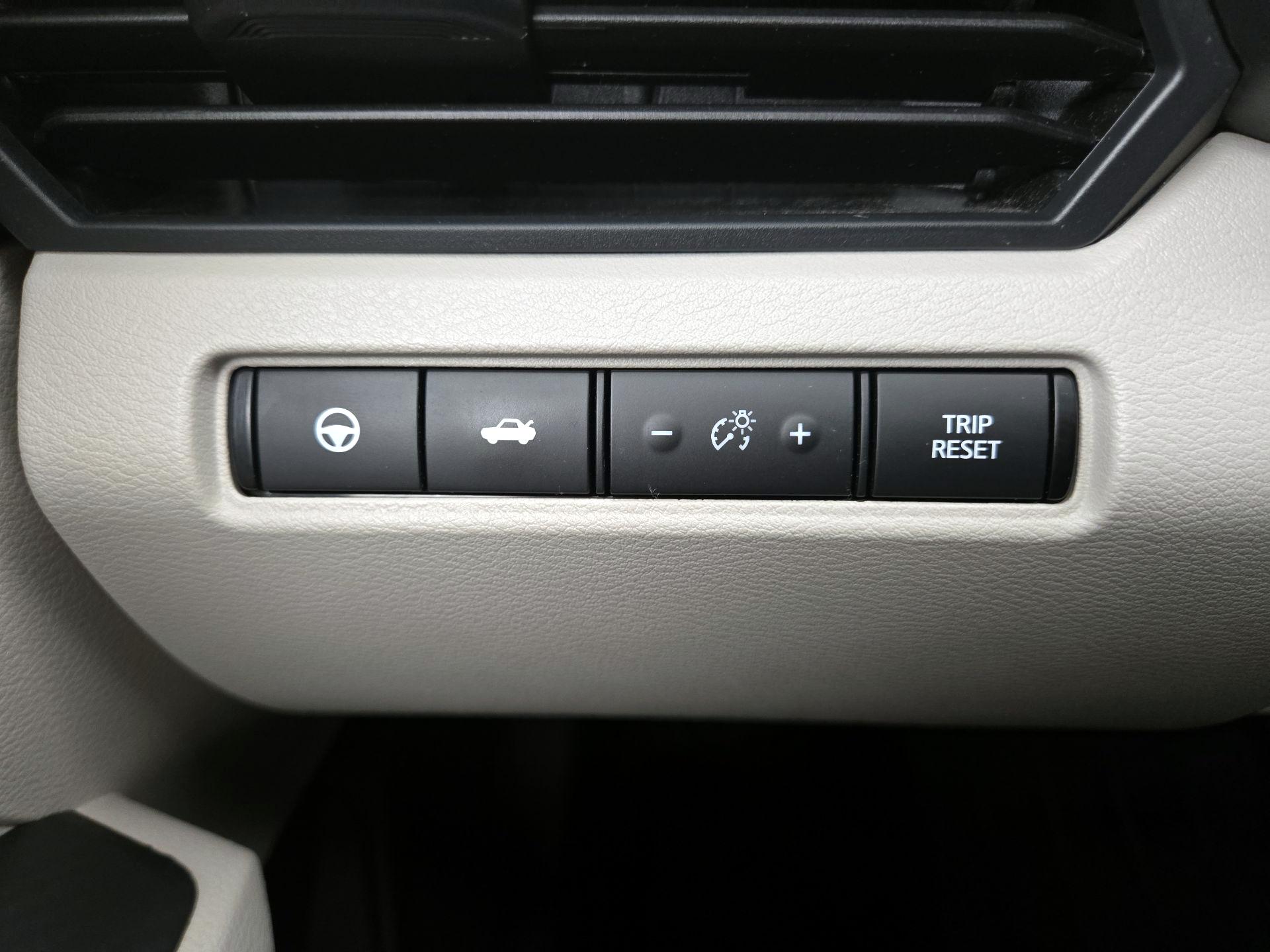 Thumbnail: 2019 Nissan Altima - 13