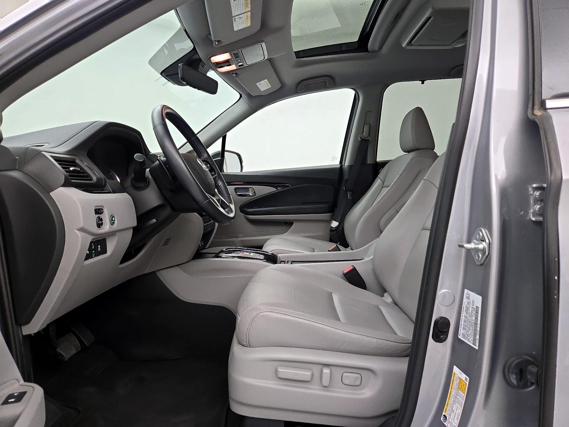 Thumbnail: 2021 Honda Pilot - 11