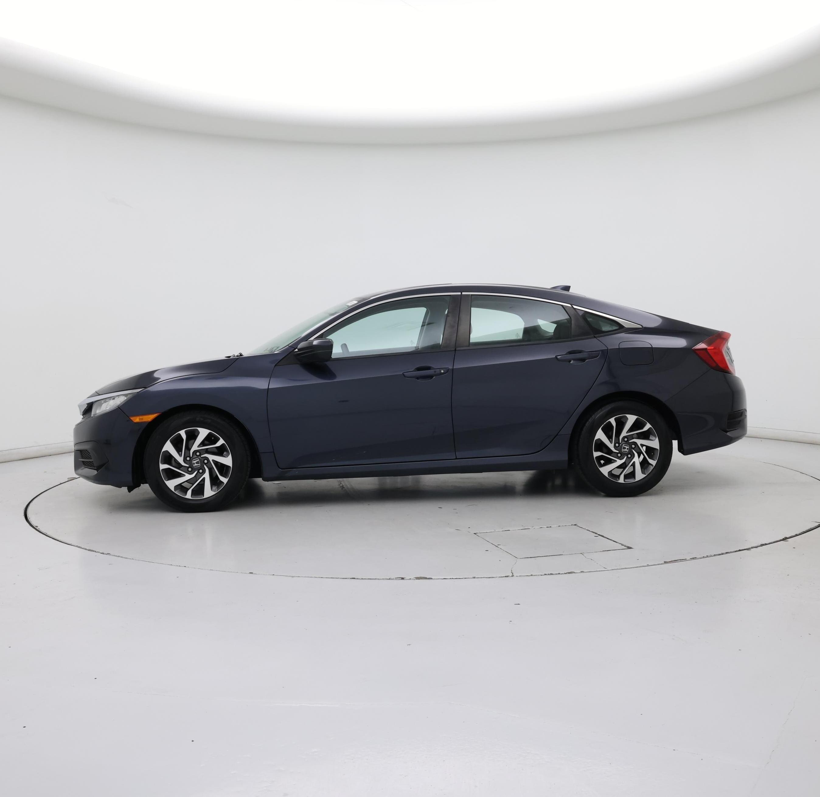 Thumbnail: 2018 Honda Civic - 3
