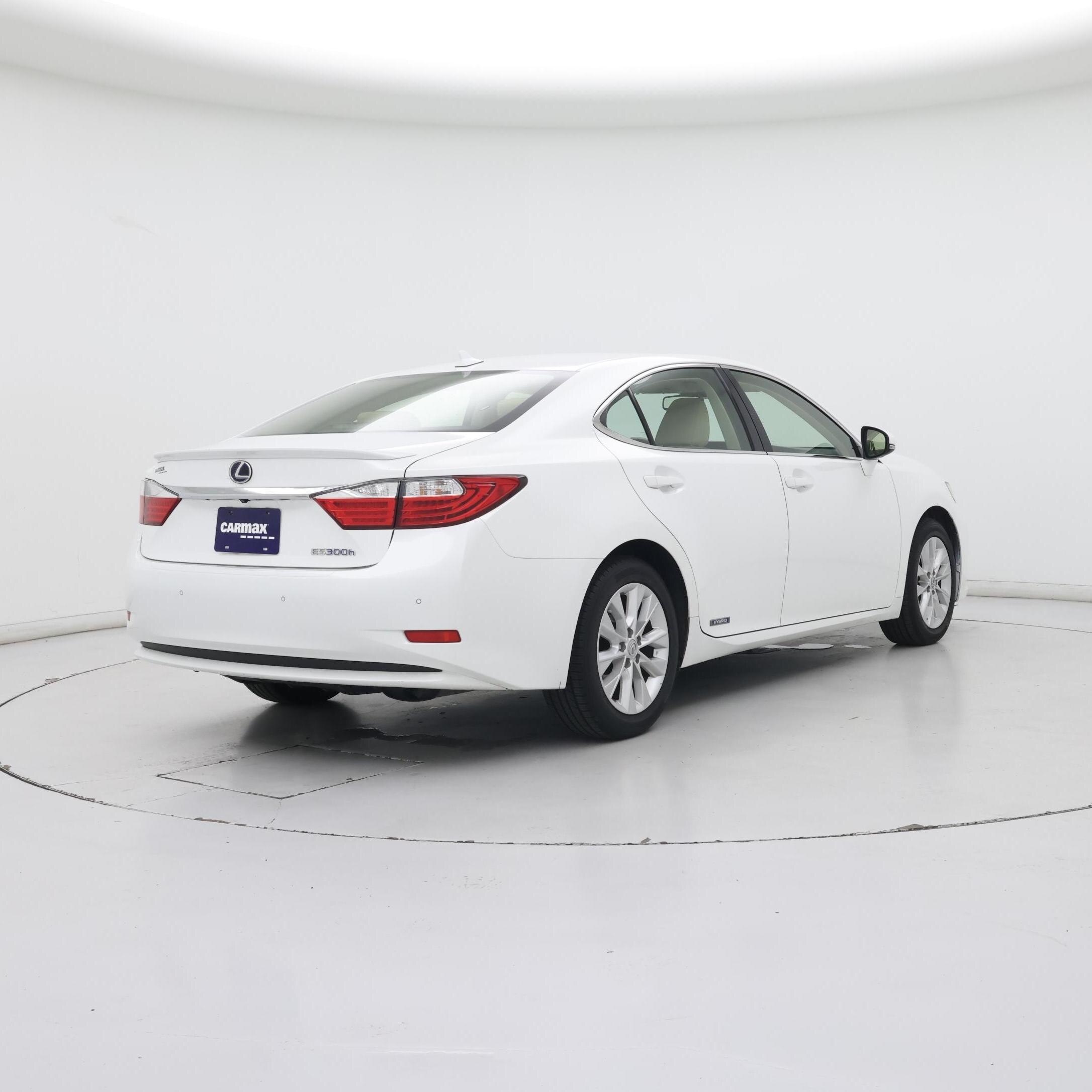 Thumbnail: 2013 Lexus ES - 8
