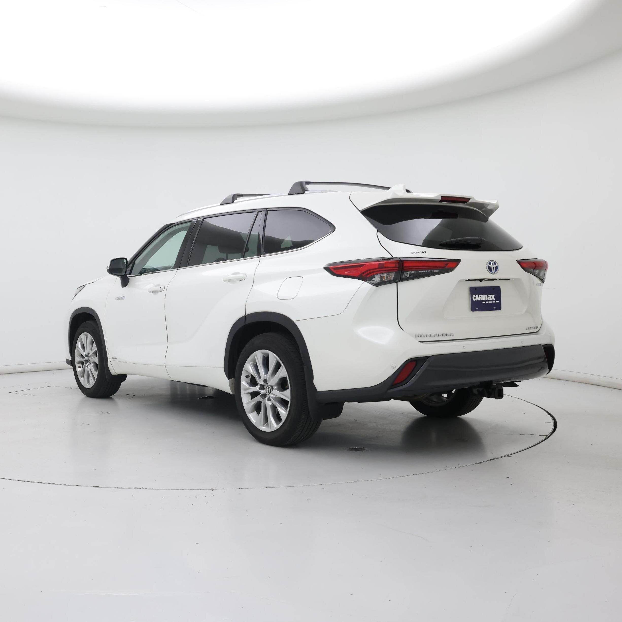Thumbnail: 2020 Toyota Highlander - 2