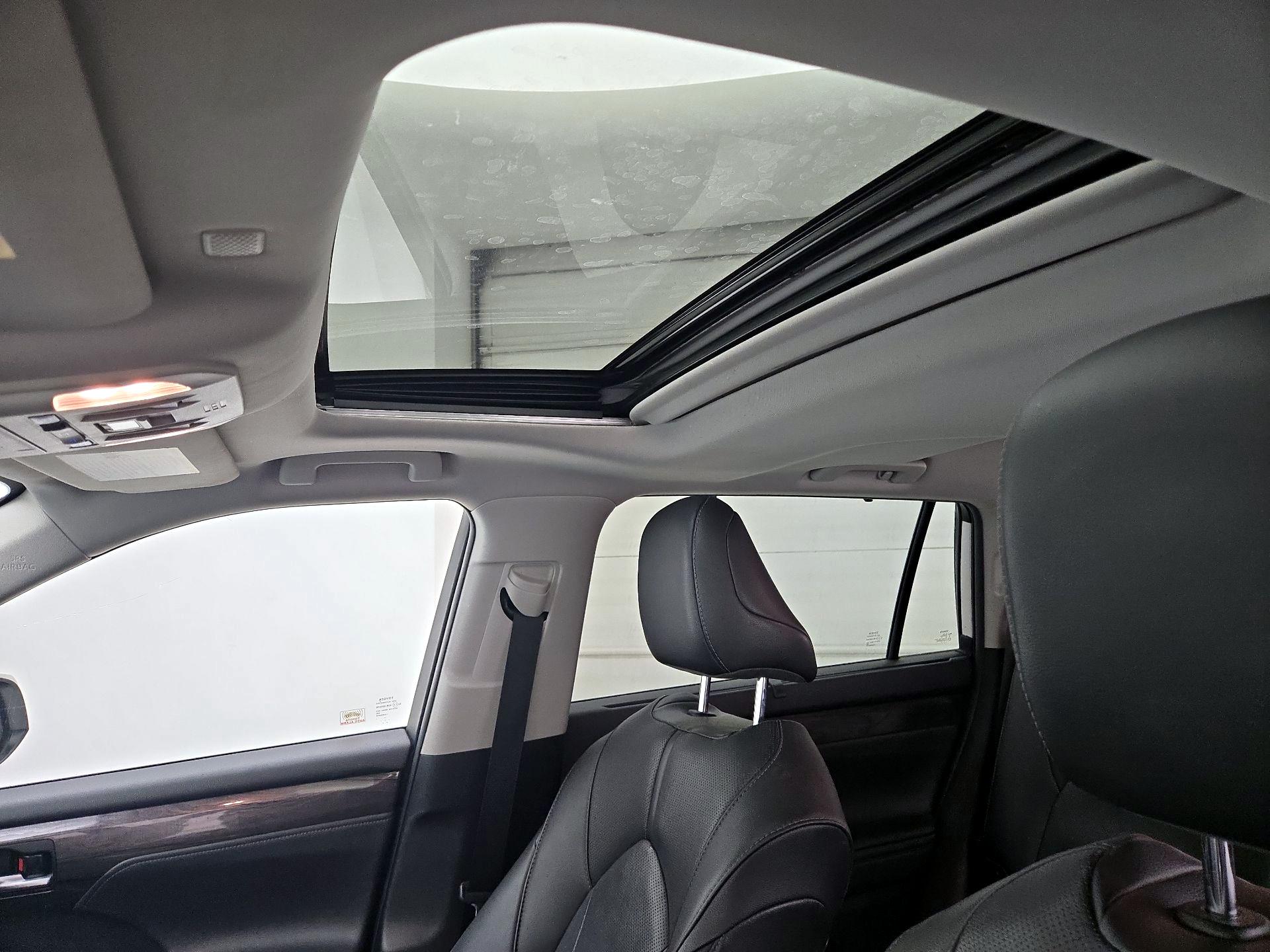Thumbnail: 2020 Toyota Highlander - 19