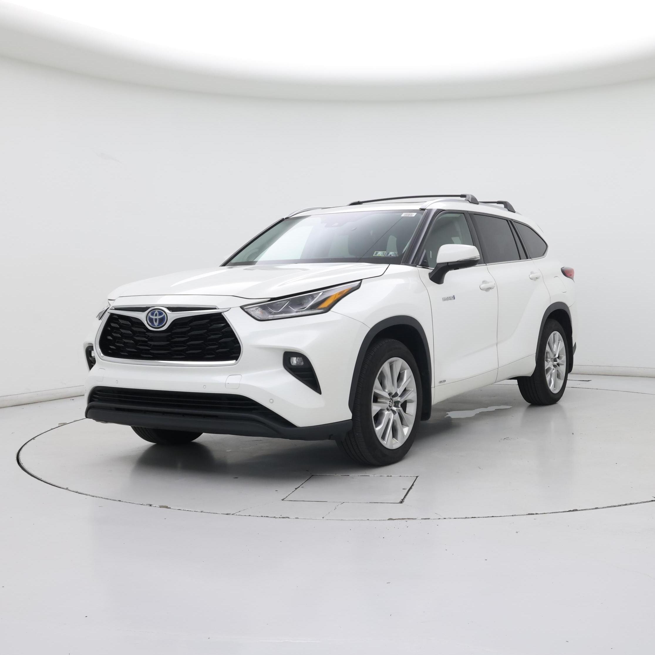 Thumbnail: 2020 Toyota Highlander - 4