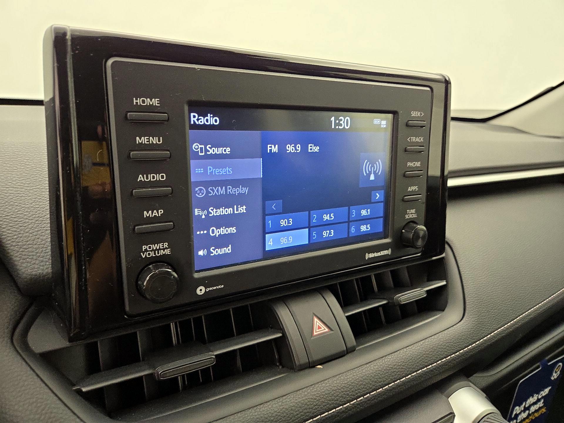 Thumbnail: 2021 Toyota RAV4 - 15