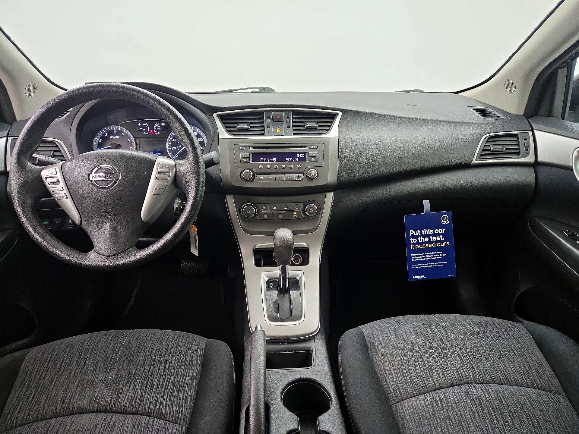 Thumbnail: 2014 Nissan Sentra - 9
