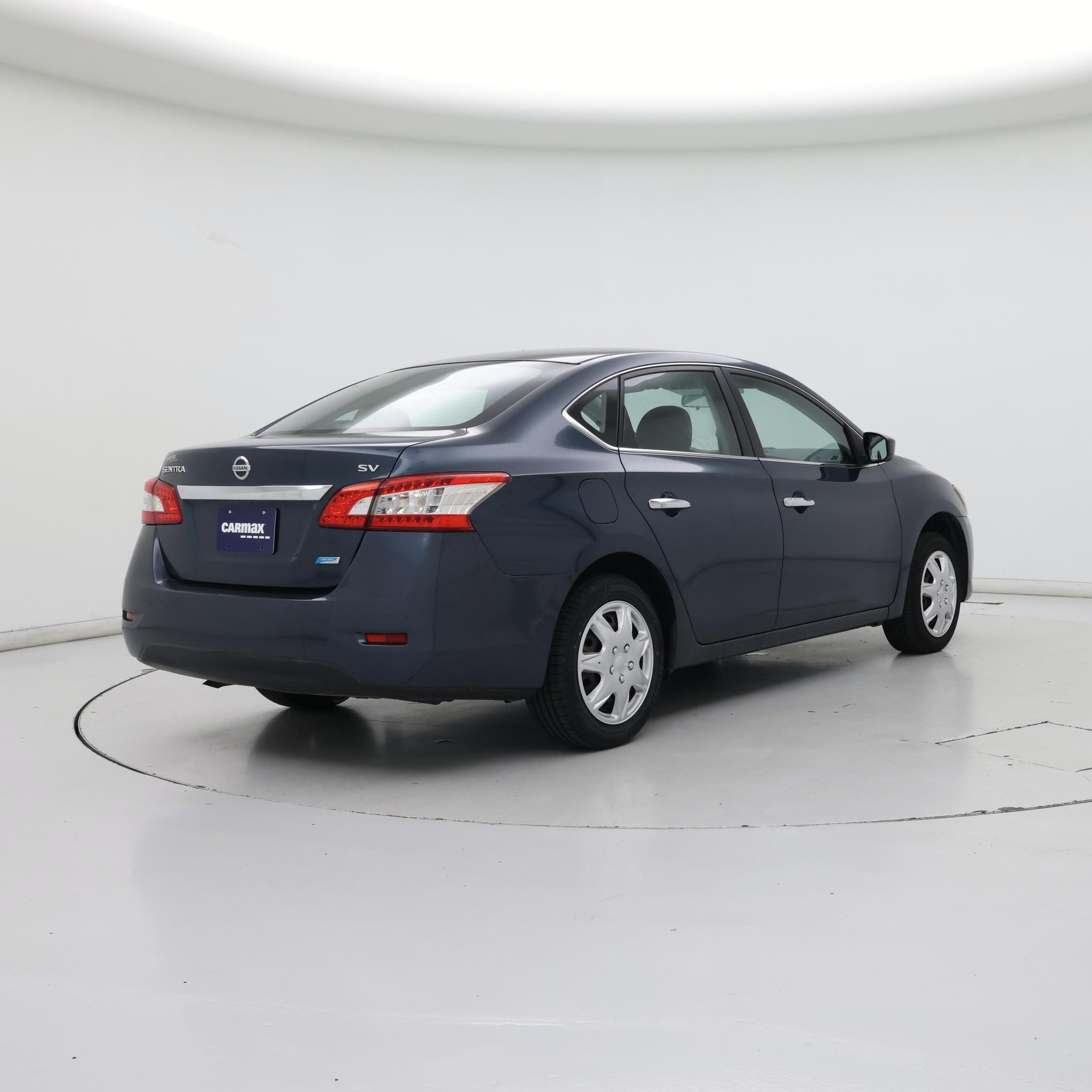 Thumbnail: 2014 Nissan Sentra - 8