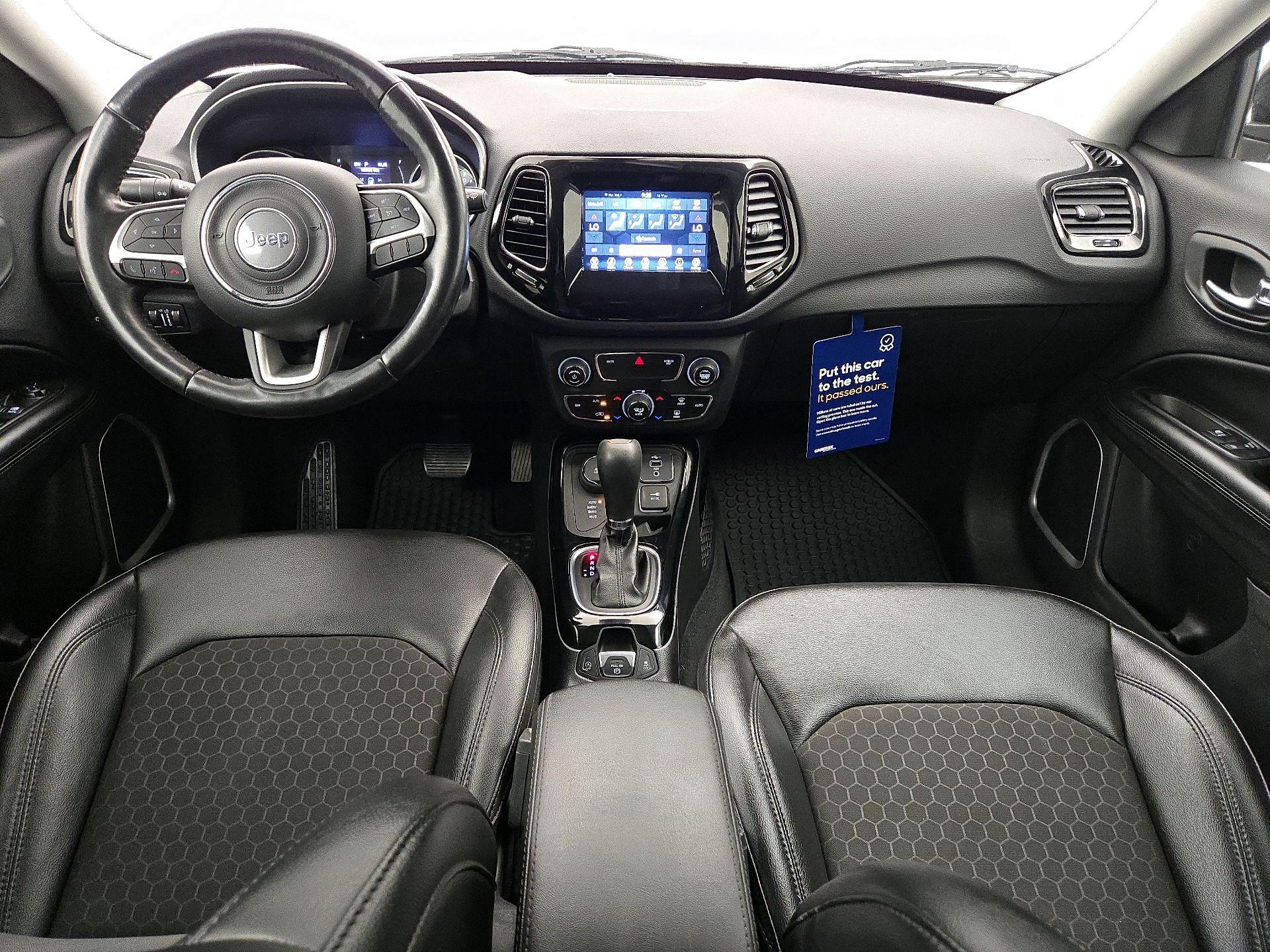 Thumbnail: 2020 Jeep Compass - 9