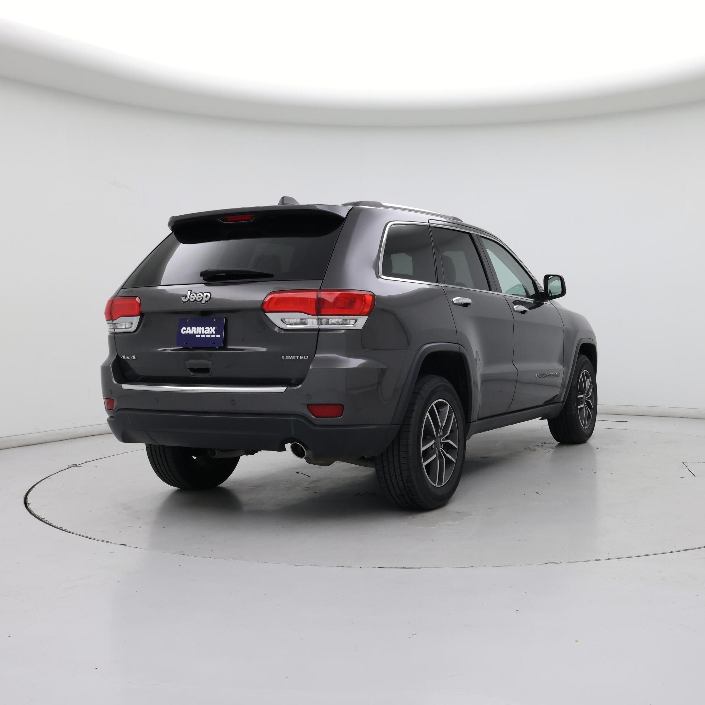 Thumbnail: 2019 Jeep Grand Cherokee - 8