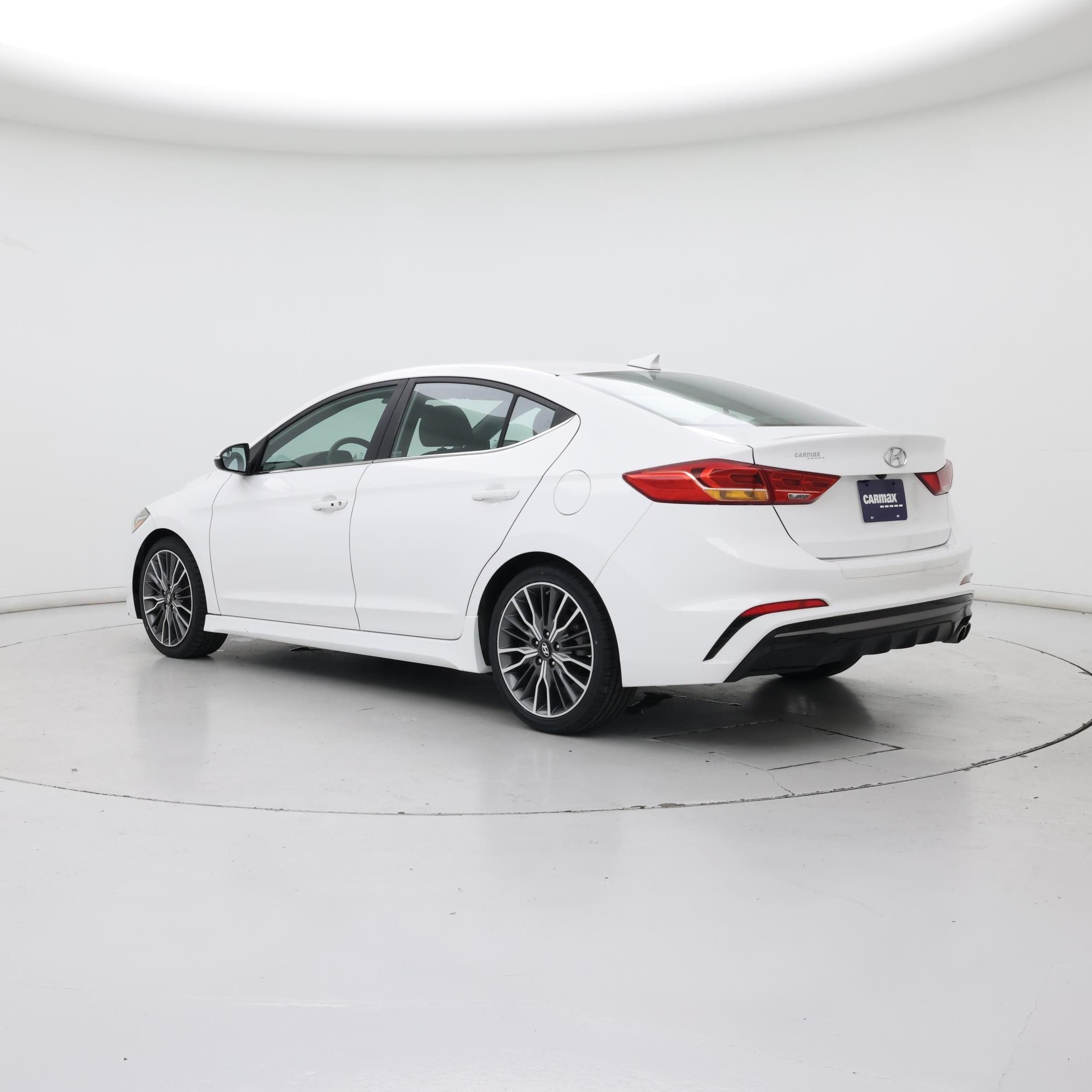 Thumbnail: 2017 Hyundai Elantra - 2