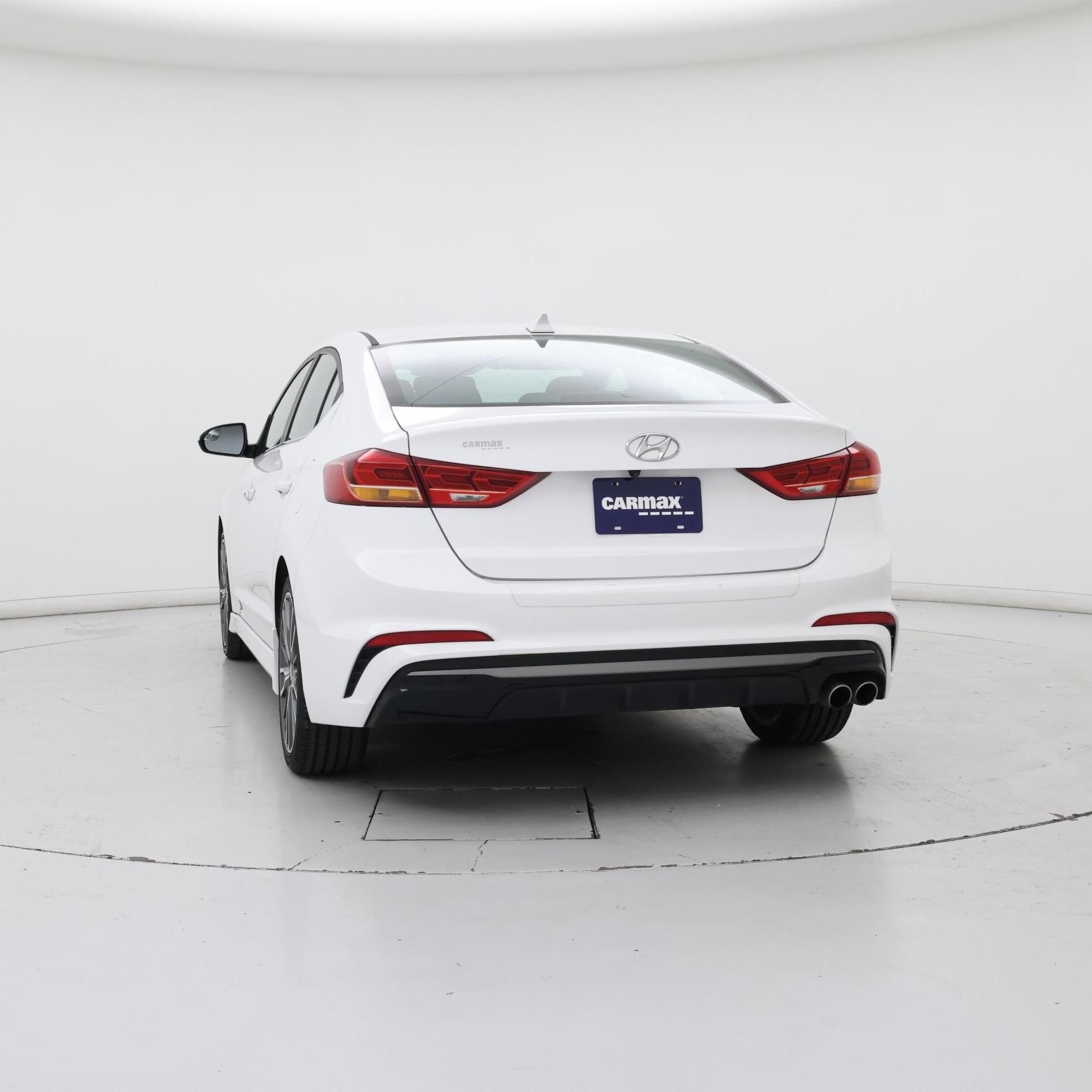 Thumbnail: 2017 Hyundai Elantra - 6