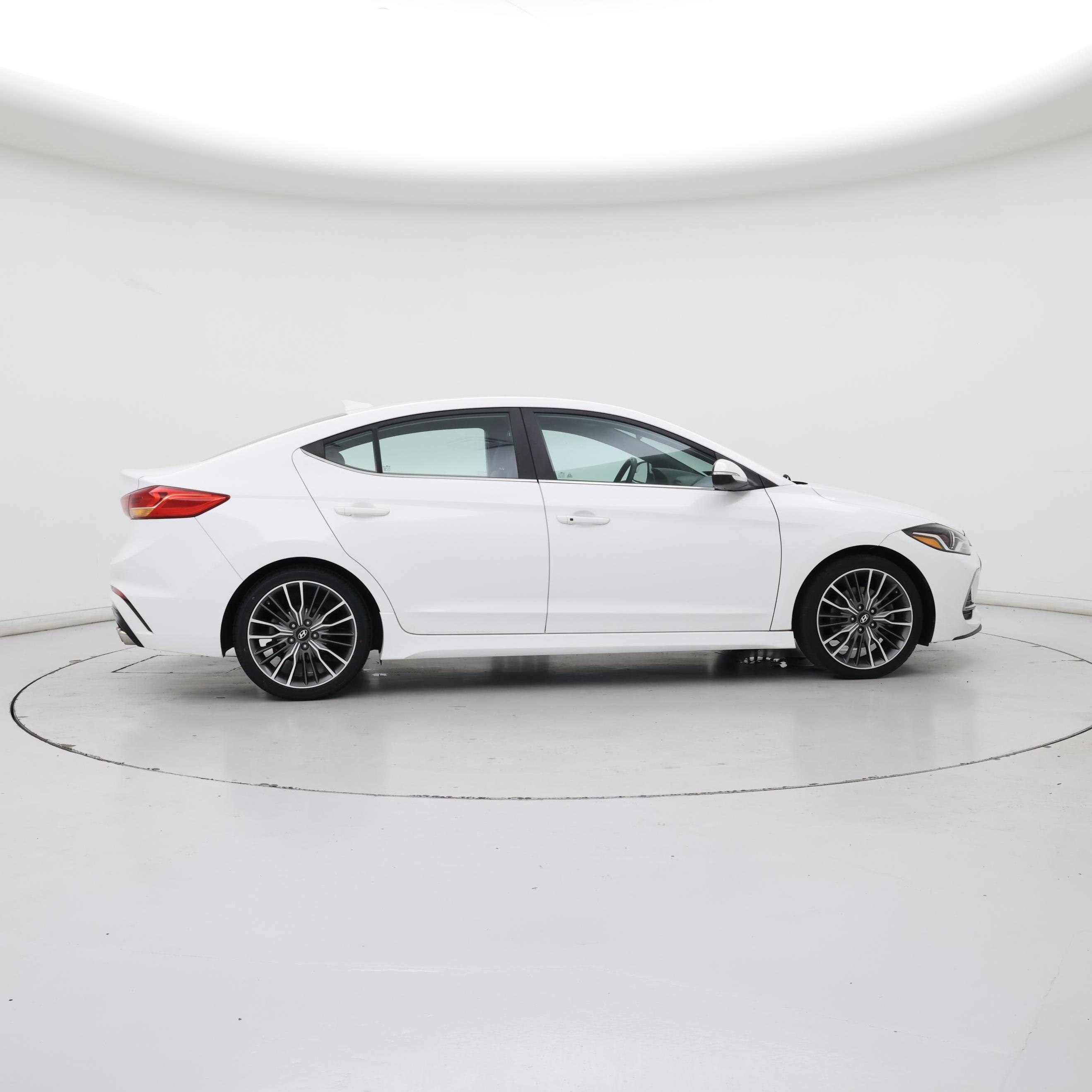 Thumbnail: 2017 Hyundai Elantra - 7