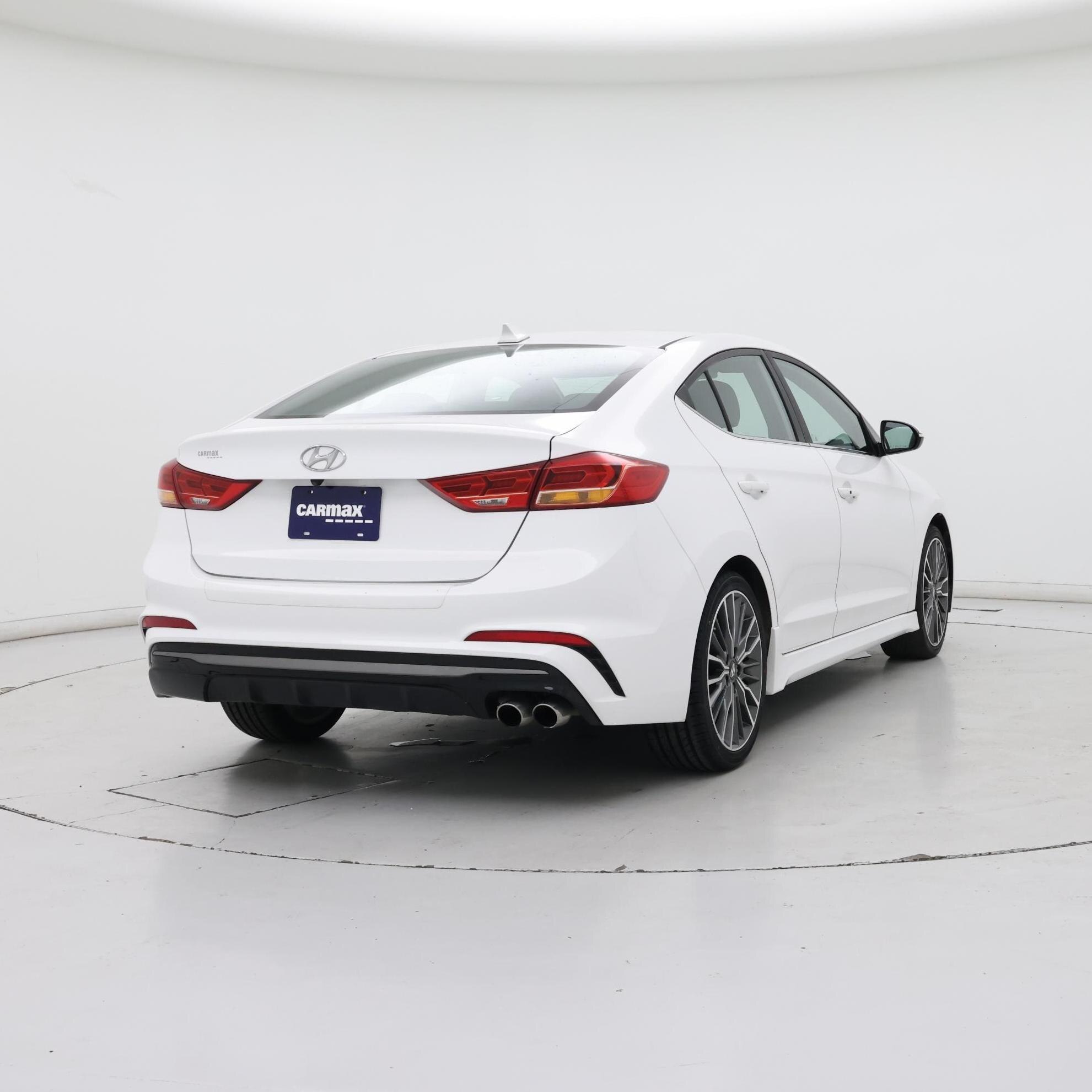 Thumbnail: 2017 Hyundai Elantra - 8