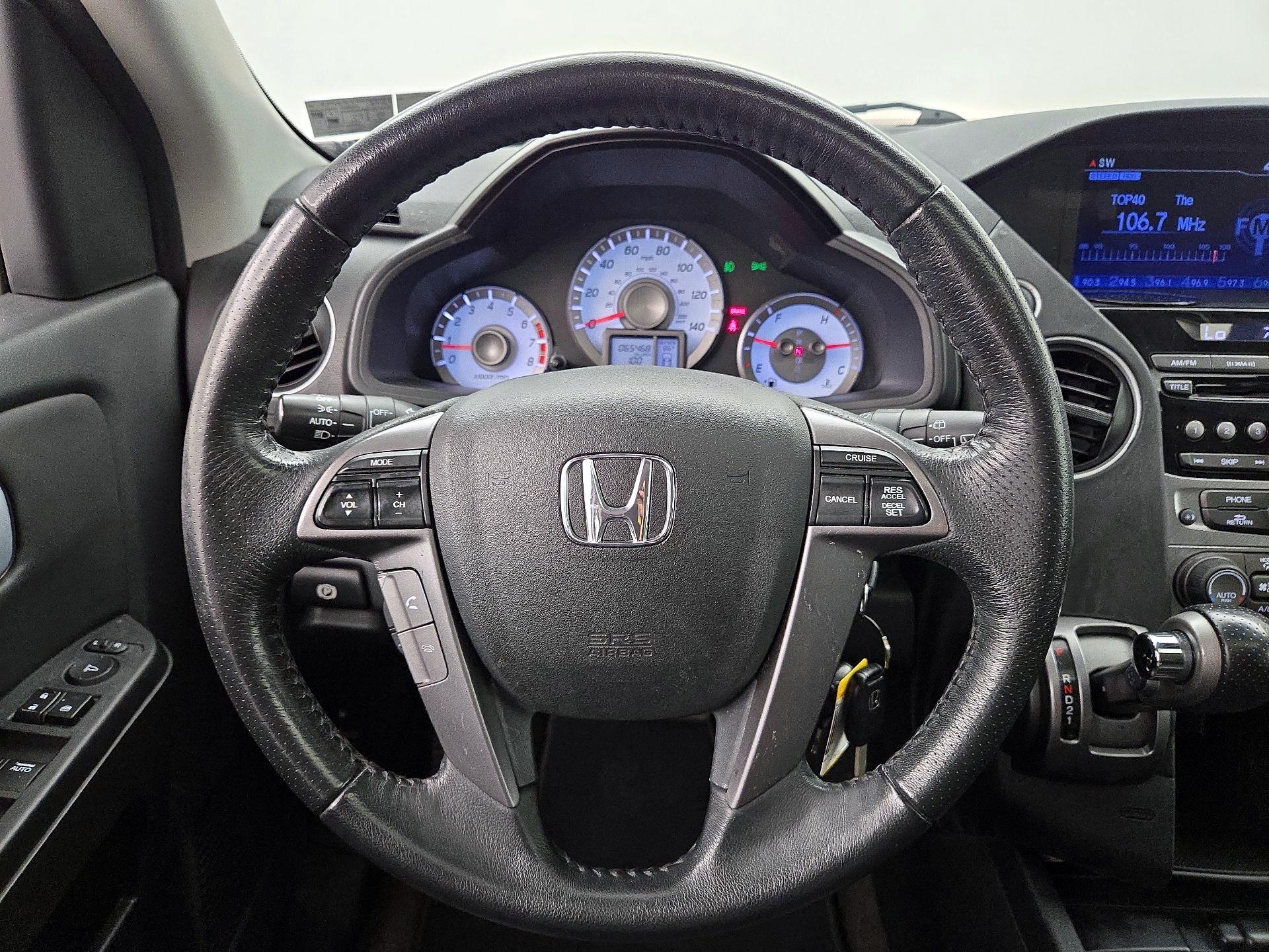Thumbnail: 2014 Honda Pilot - 10