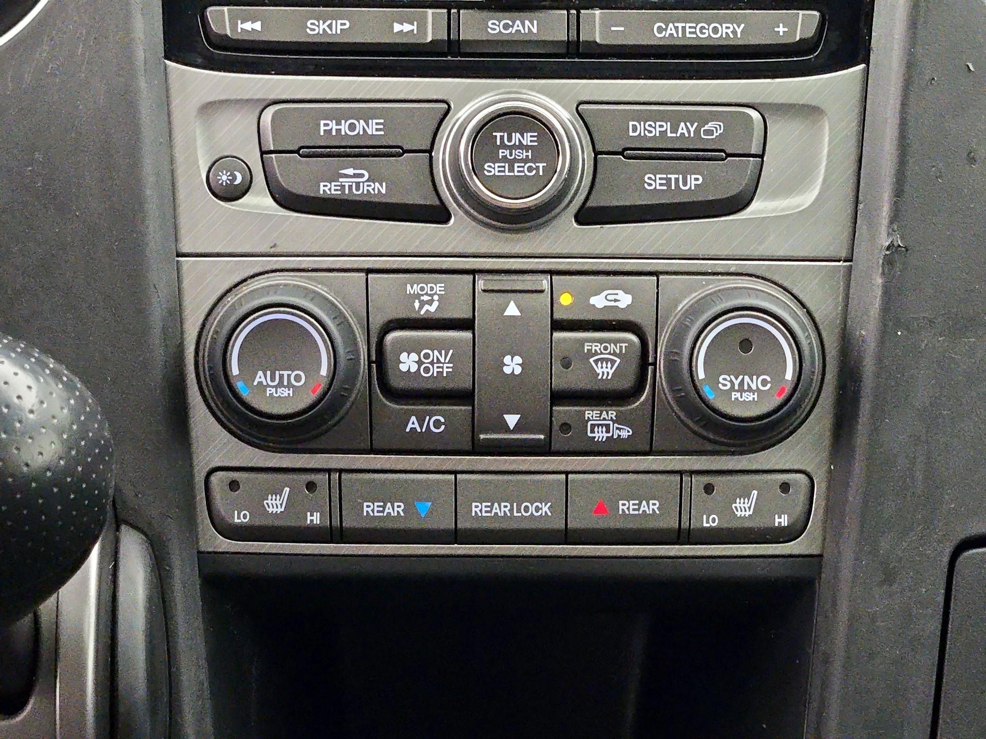 Thumbnail: 2014 Honda Pilot - 16