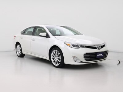 White 2015 Toyota Avalon XLE Touring