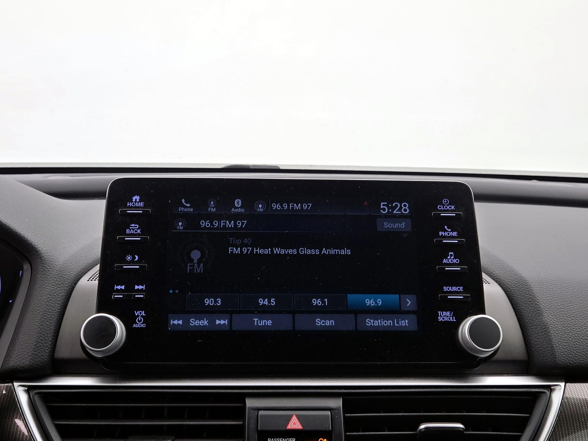Thumbnail: 2019 Honda Accord - 15