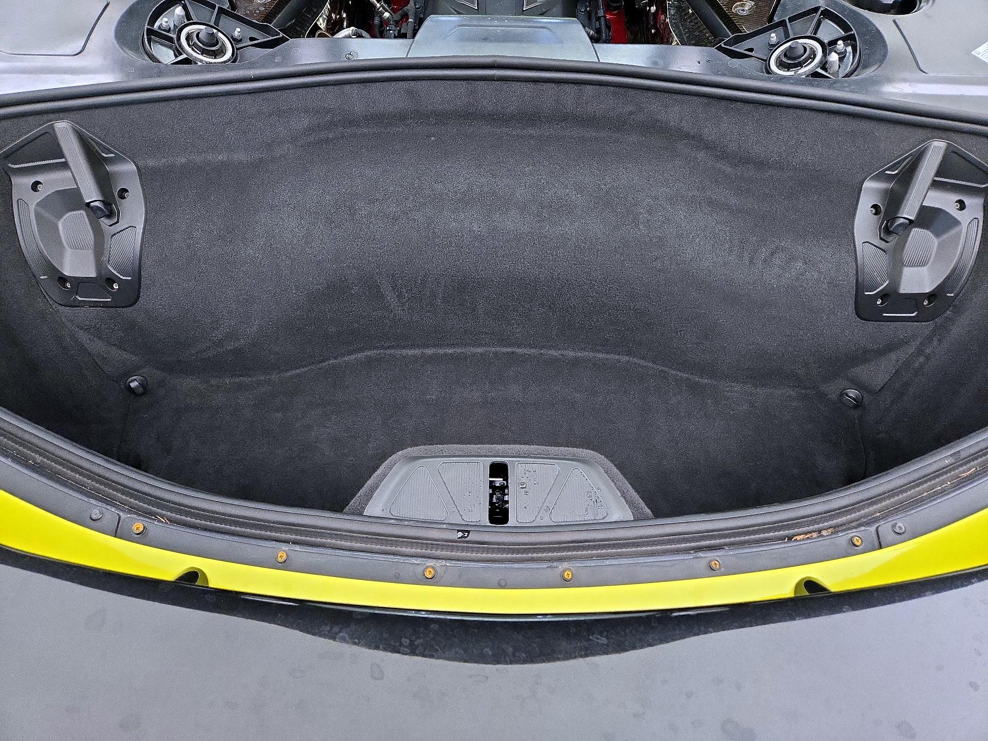 Thumbnail: 2020 Chevrolet Corvette - 20