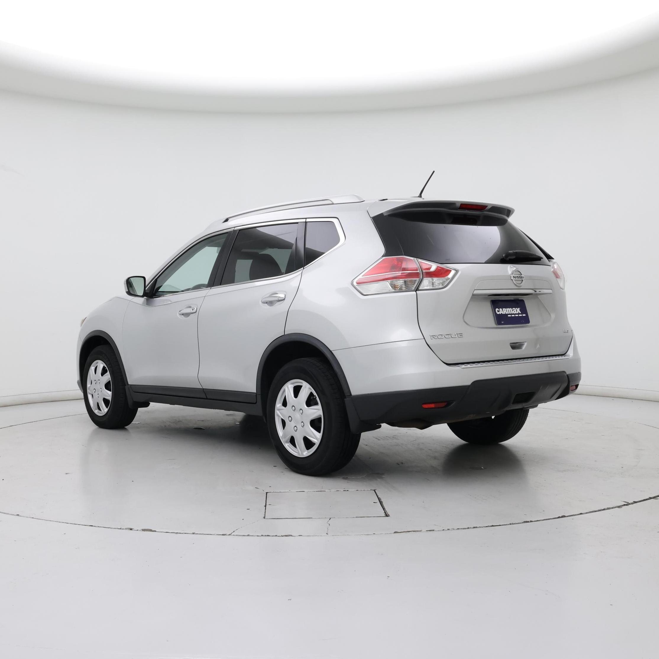 Thumbnail: 2016 Nissan Rogue - 2