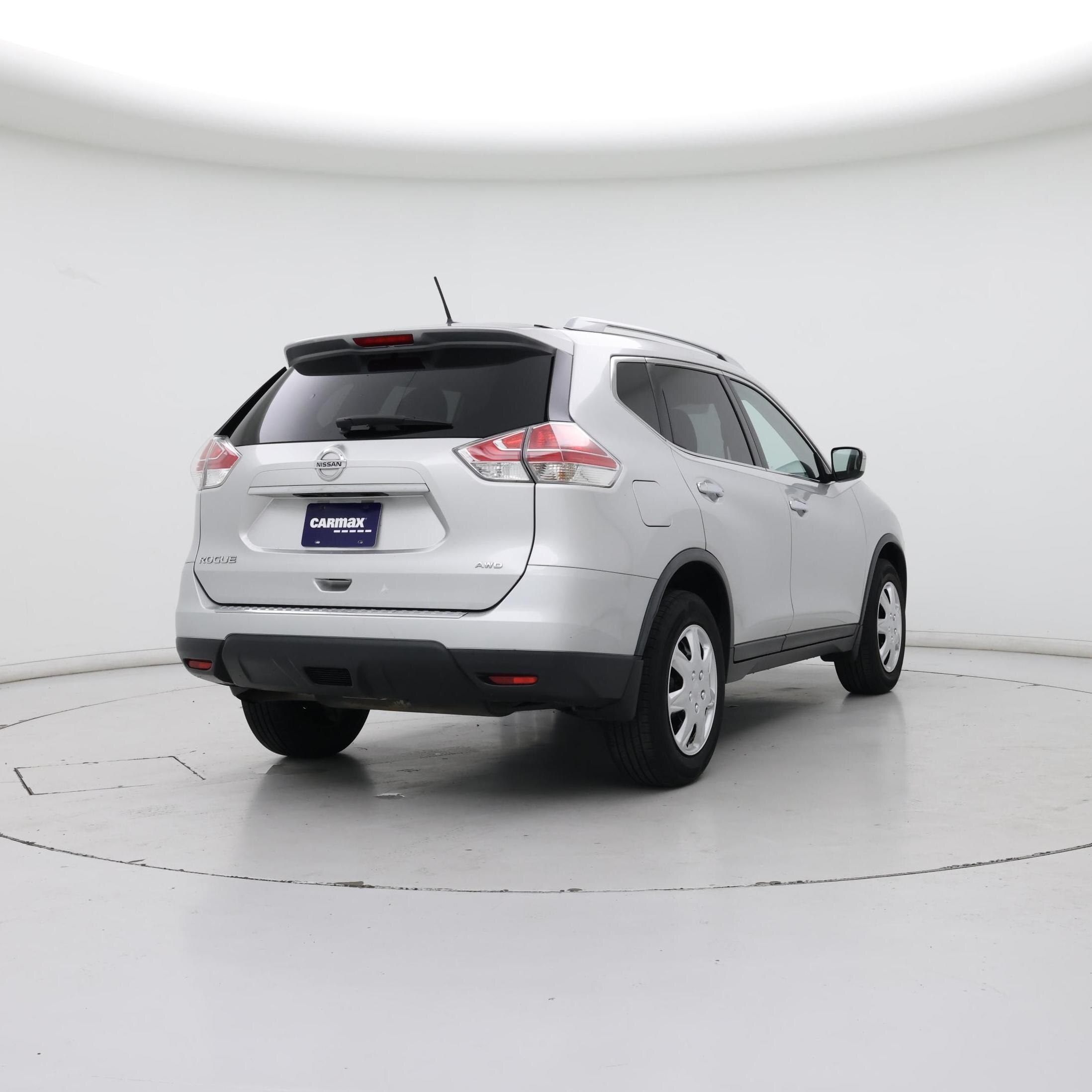 Thumbnail: 2016 Nissan Rogue - 8