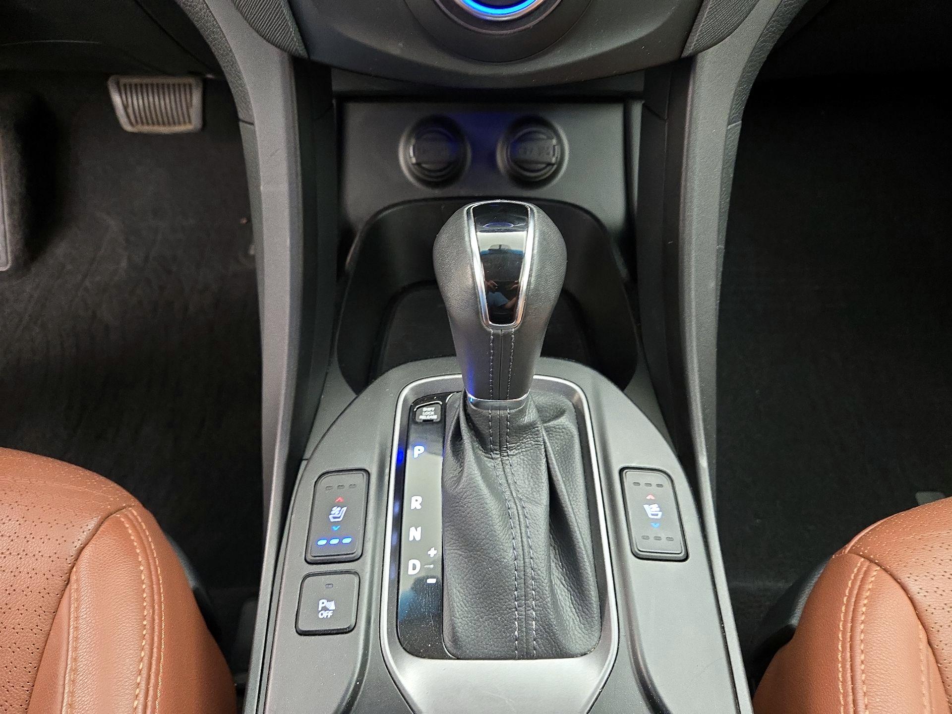 Thumbnail: 2014 Hyundai Santa Fe - 18
