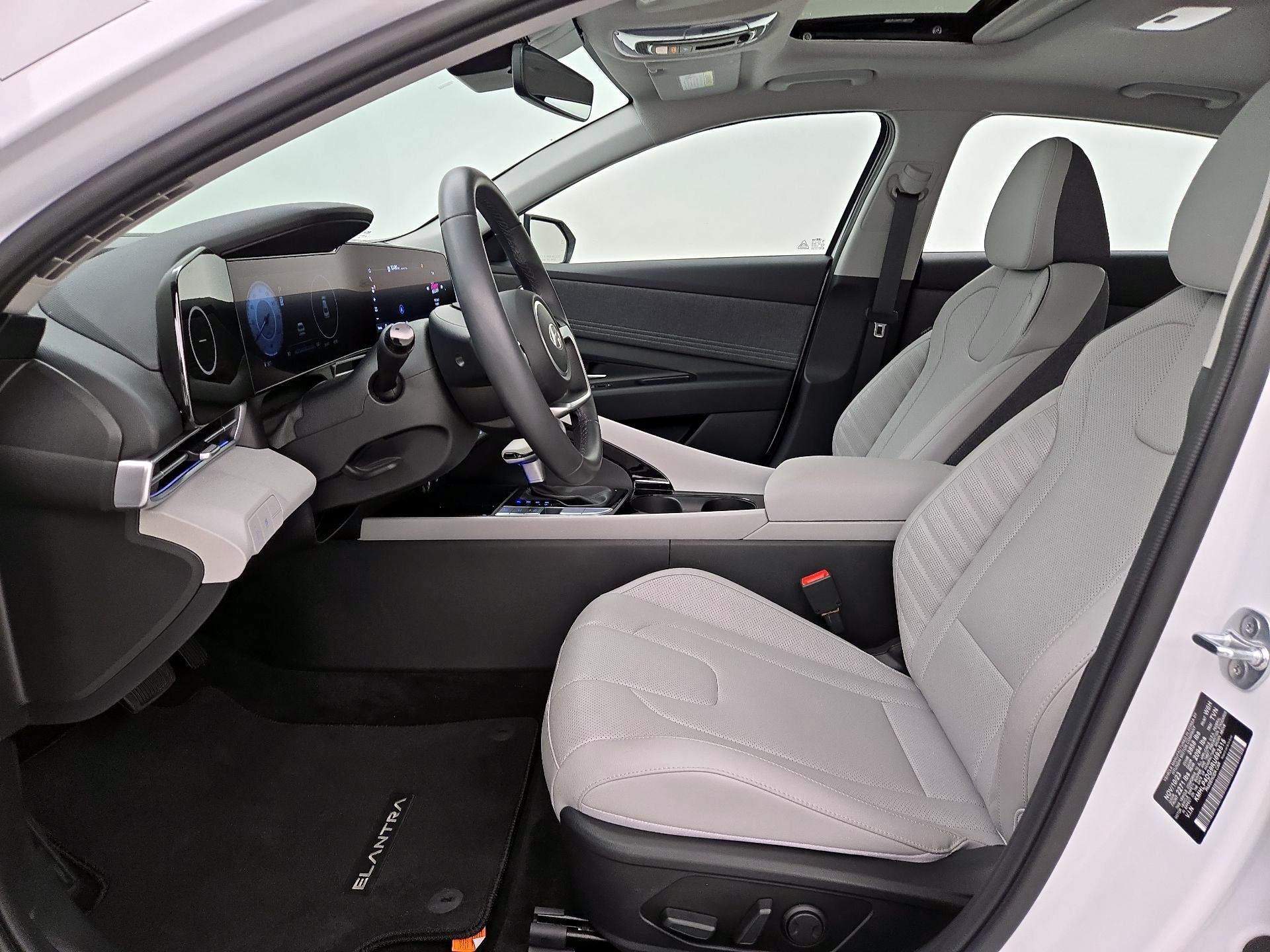 Thumbnail: 2024 Hyundai Elantra - 11
