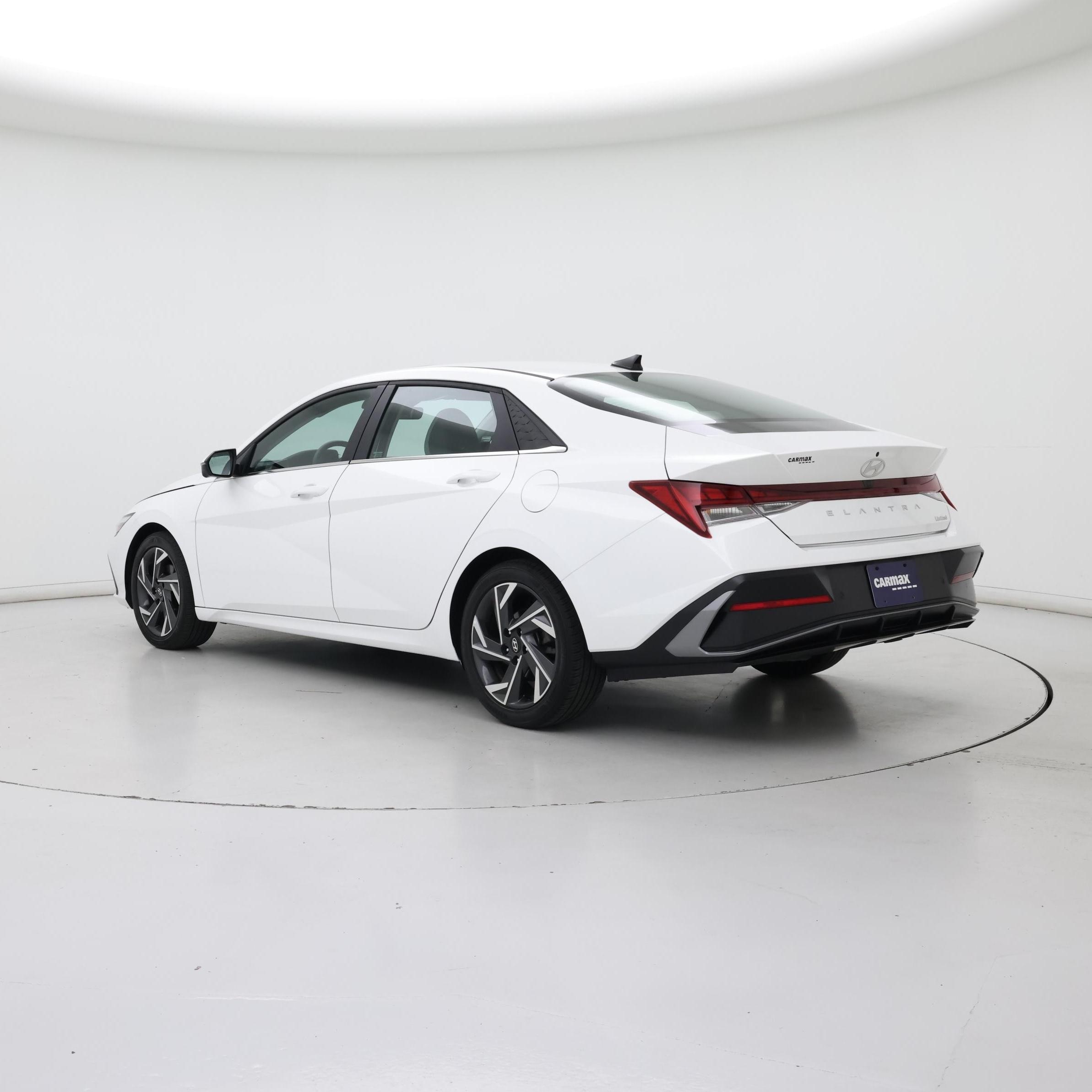 Thumbnail: 2024 Hyundai Elantra - 2