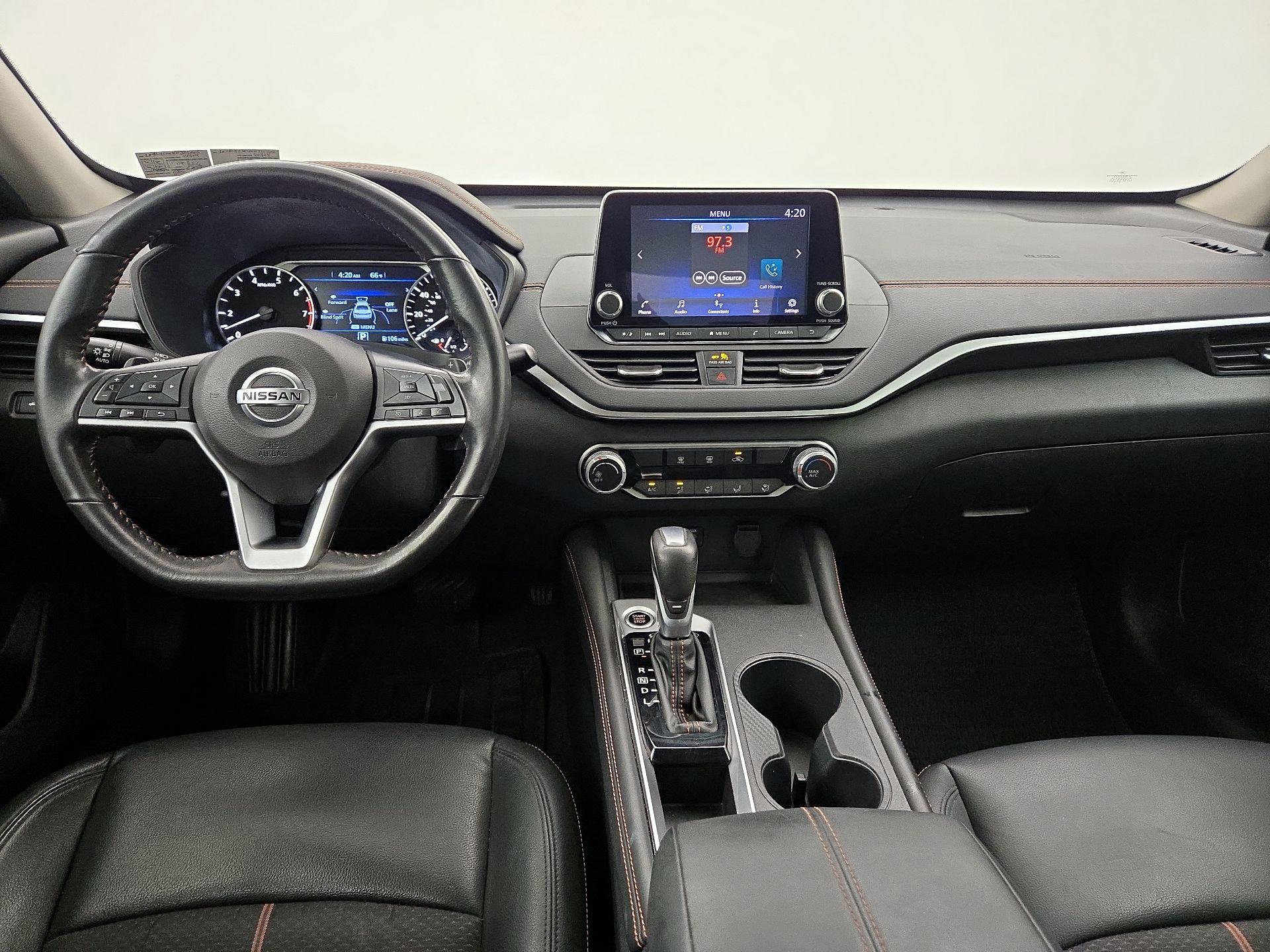 Thumbnail: 2022 Nissan Altima - 9